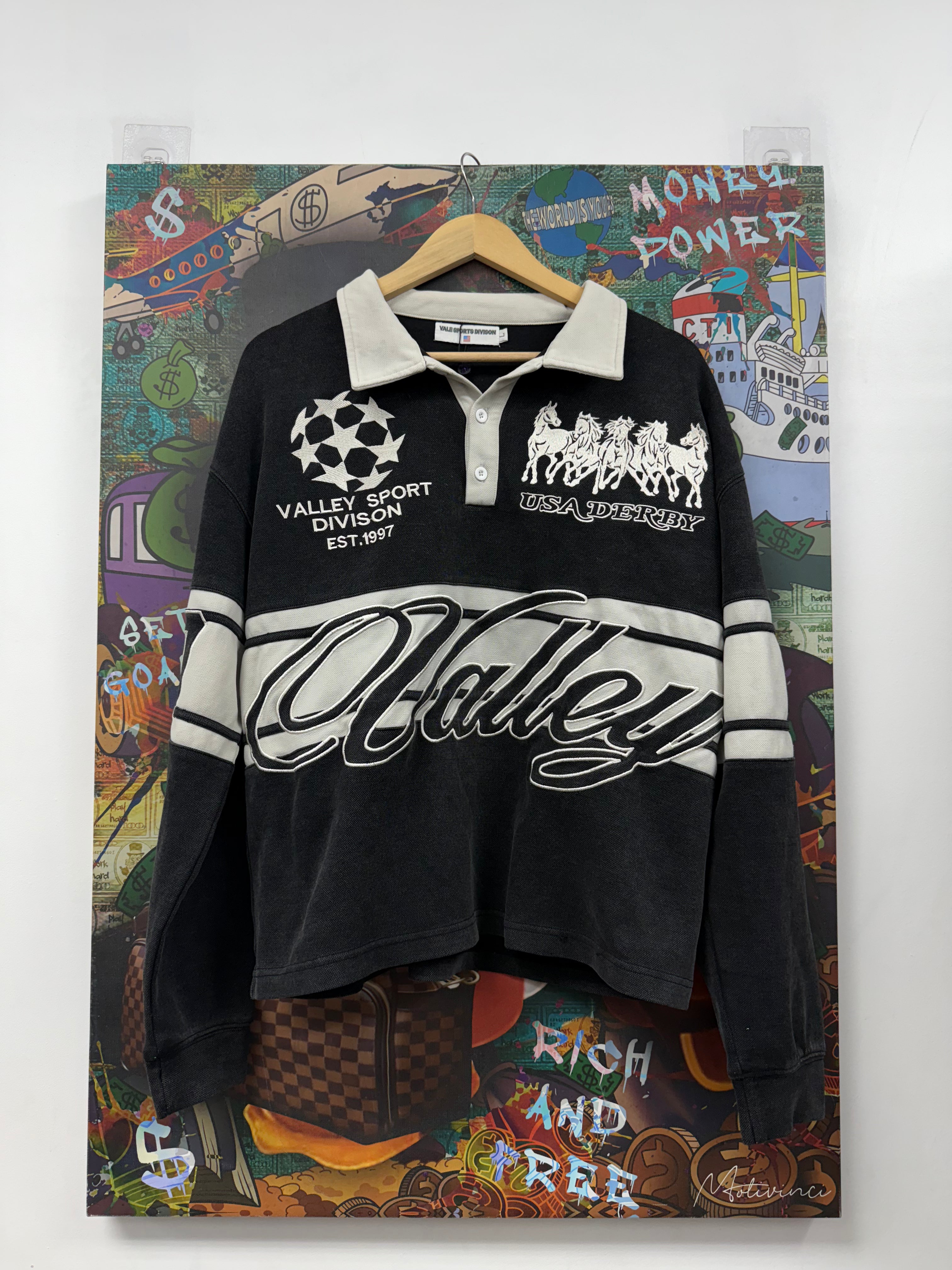 Vale Black Derby Polo