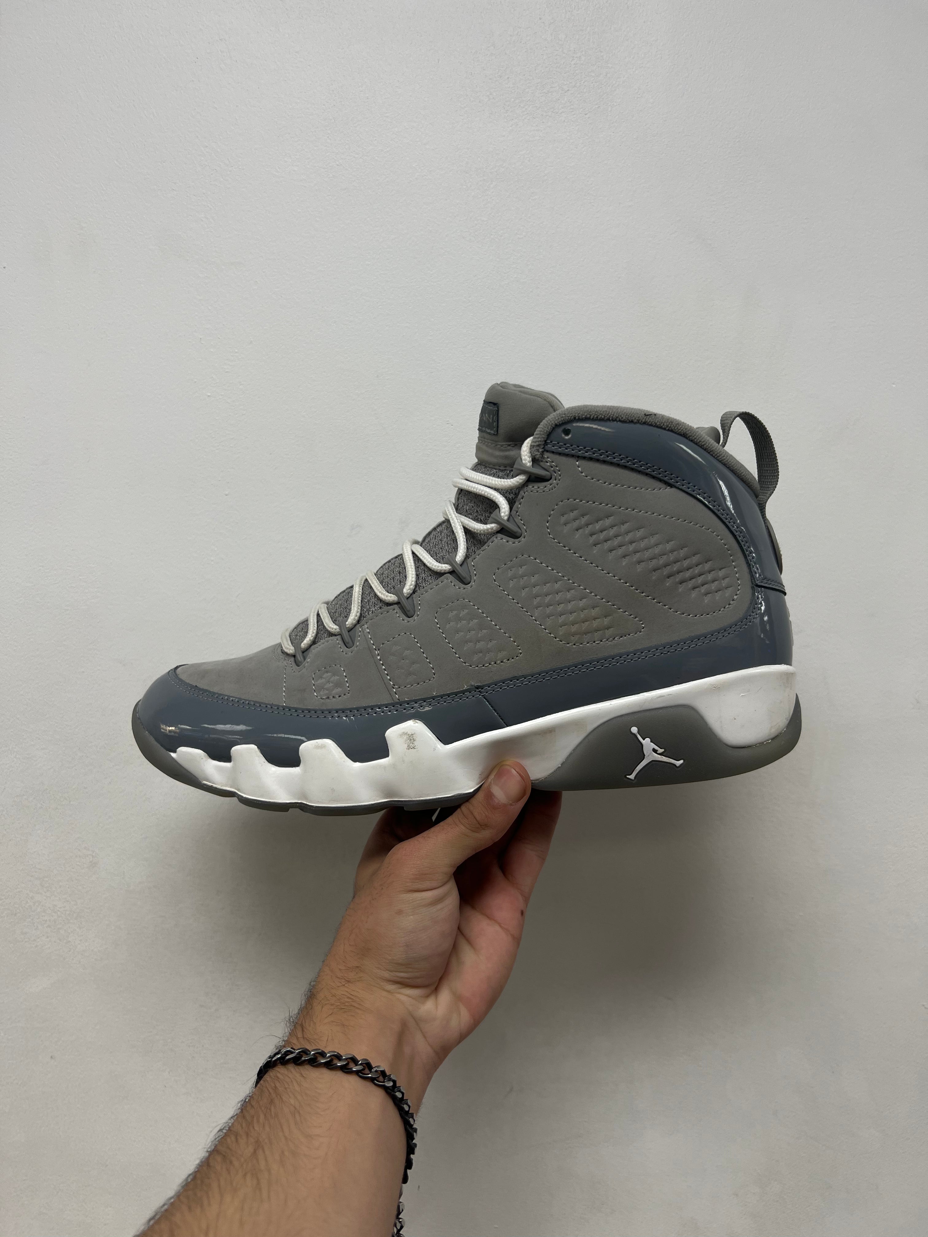 Jordan 9 Cool Grey Sneakers