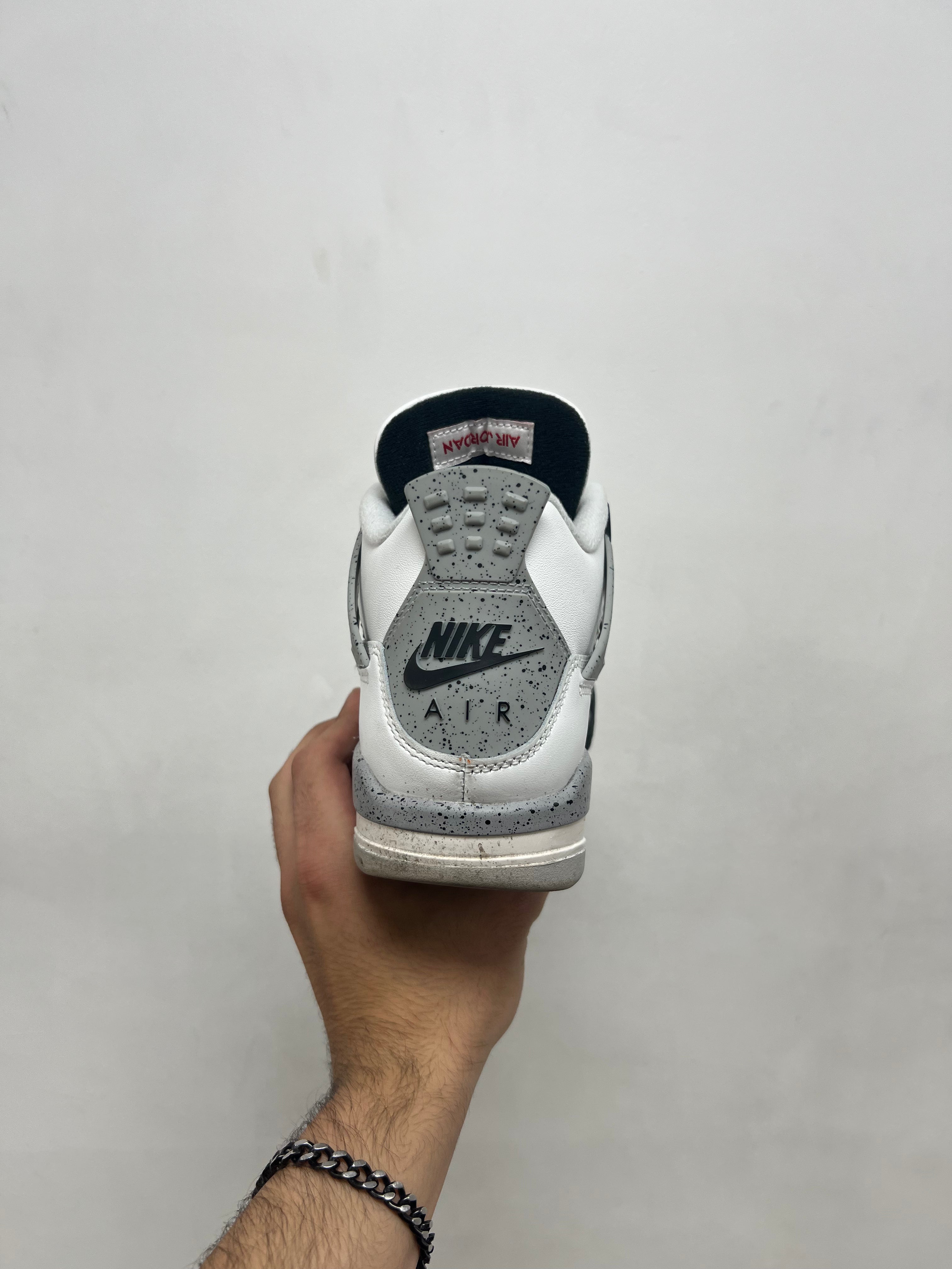 Jordan 4 White Cement Sneakers