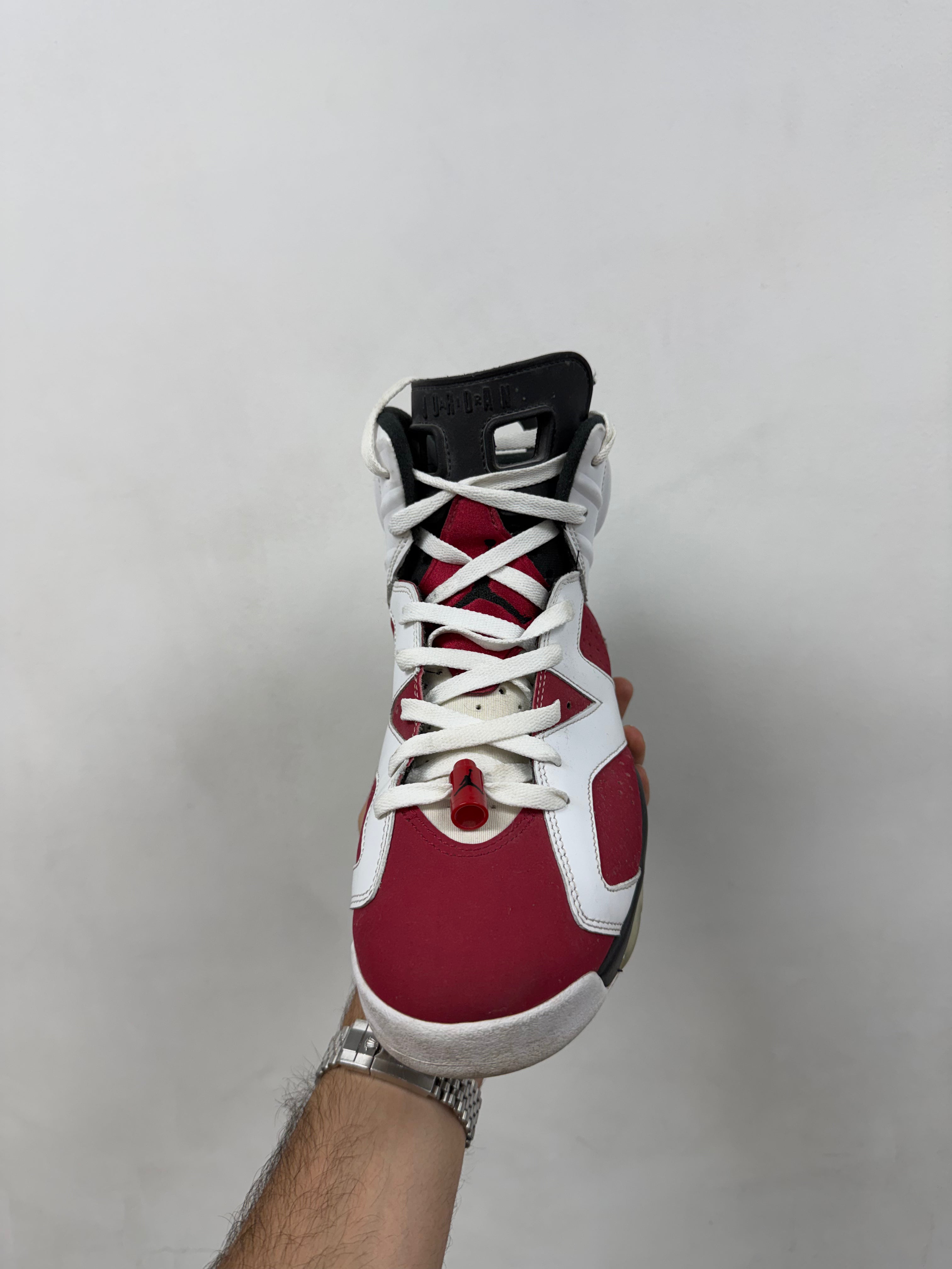 Jordan 6 Carmine Sneakers