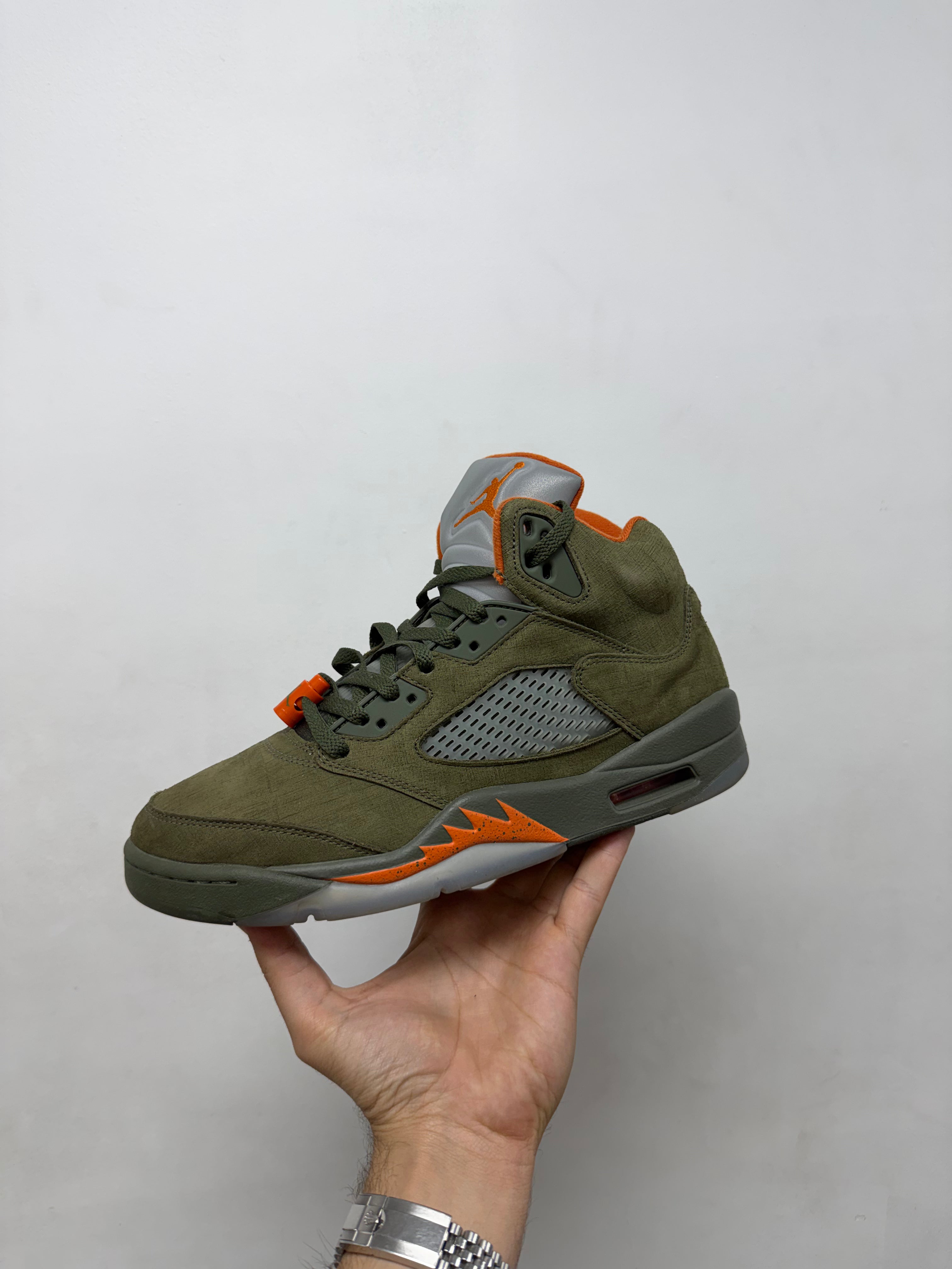 Jordan 5 Olive Sneakers