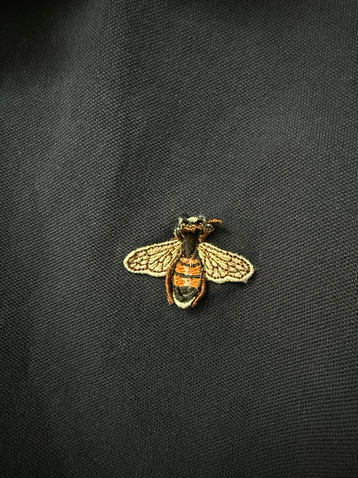 Gucci Bee Polo Navy (Cut Size Tag) Used