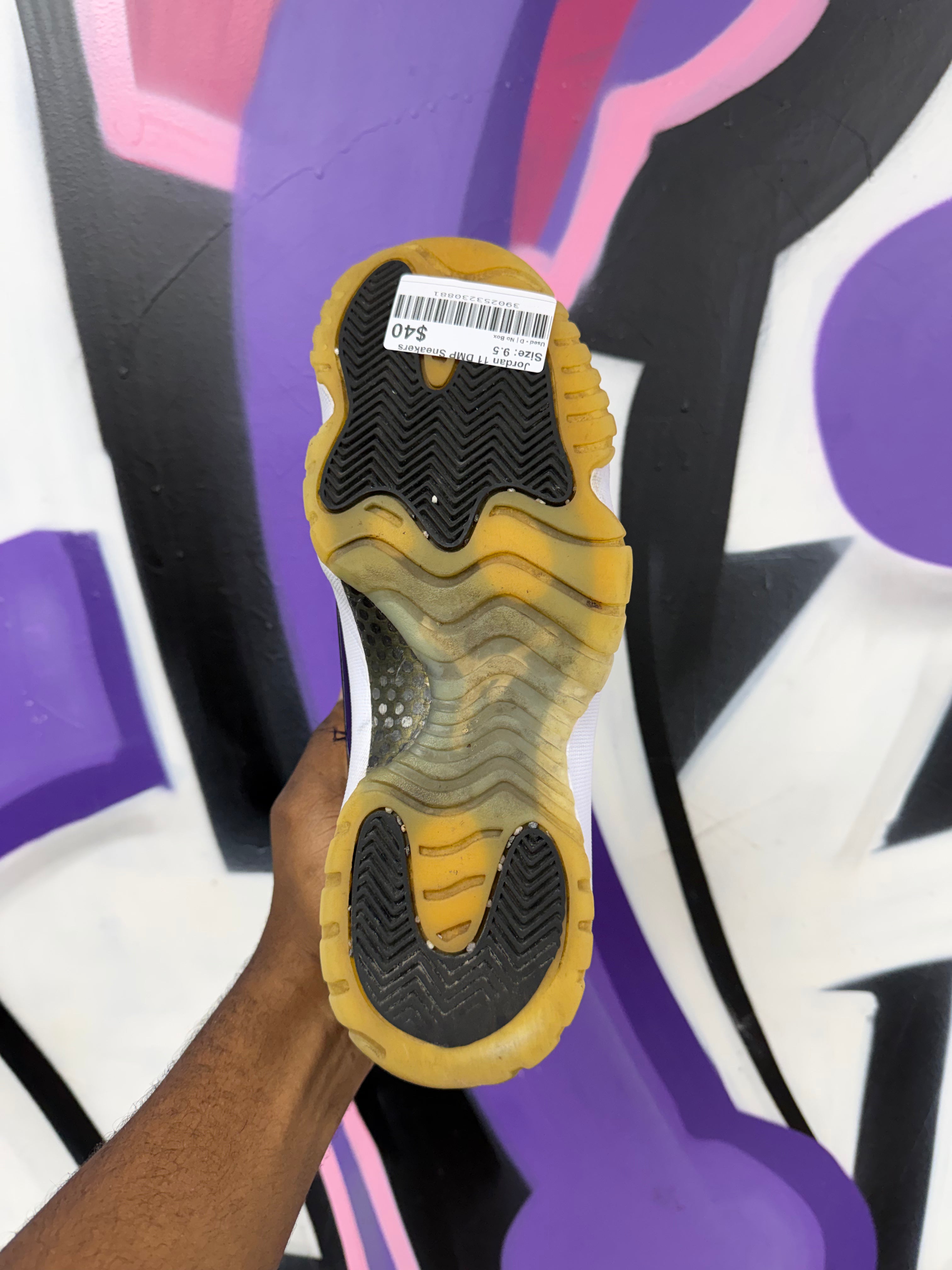 Jordan 11 DMP Sneakers