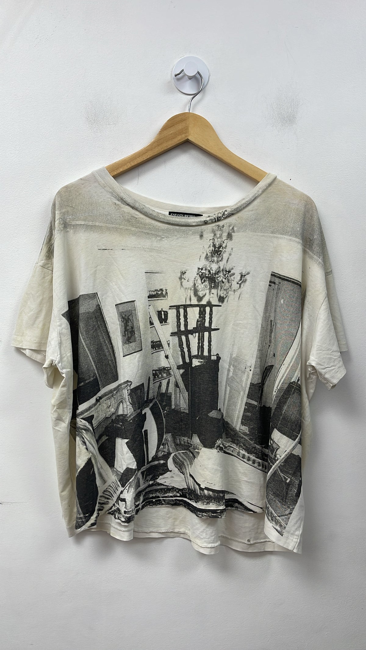 ENFANTS RICHES DÉPRIMÉS Destroyed Apartments White Tee
