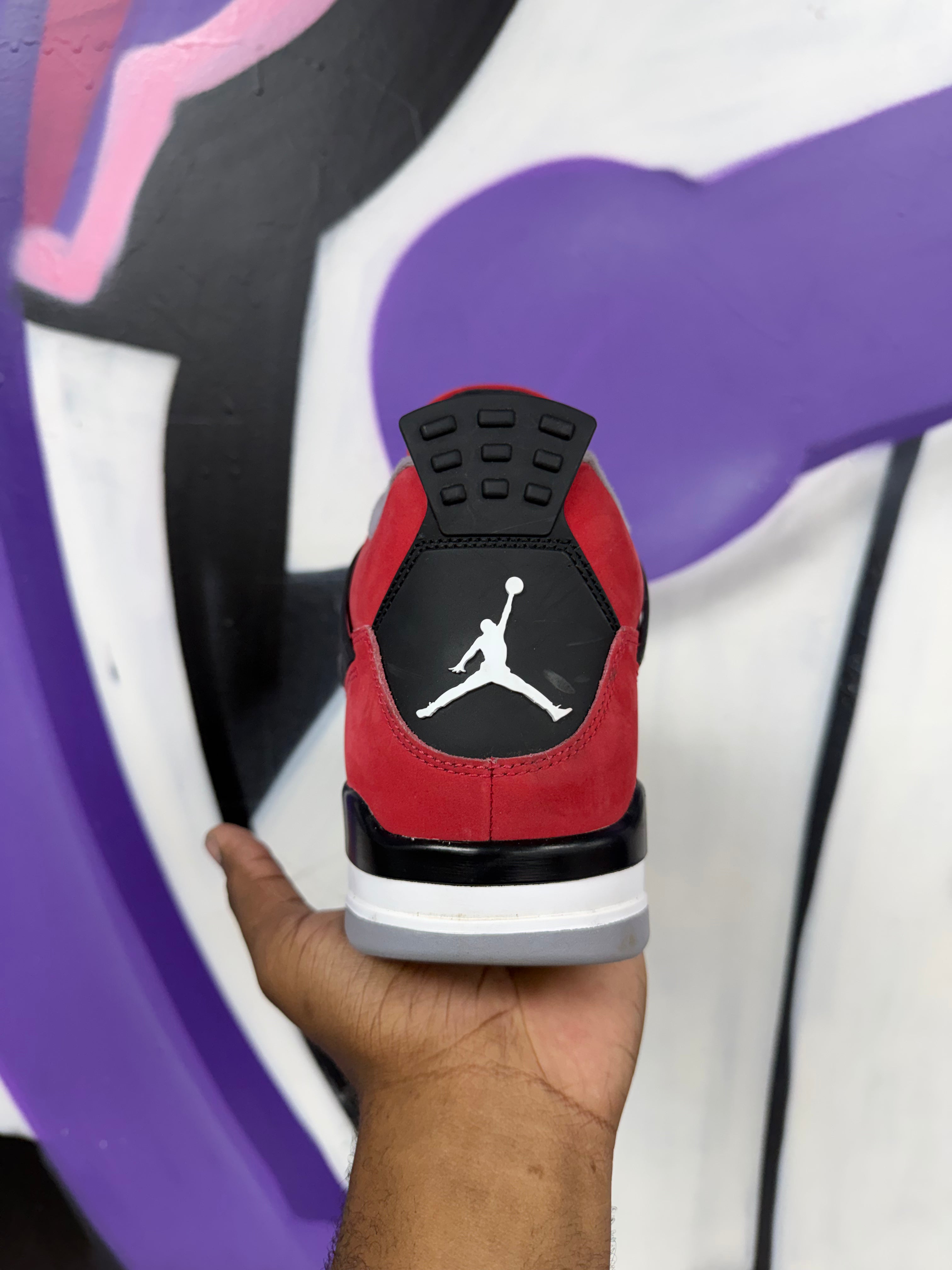 NIke Jordan 4 Toro Sneakers