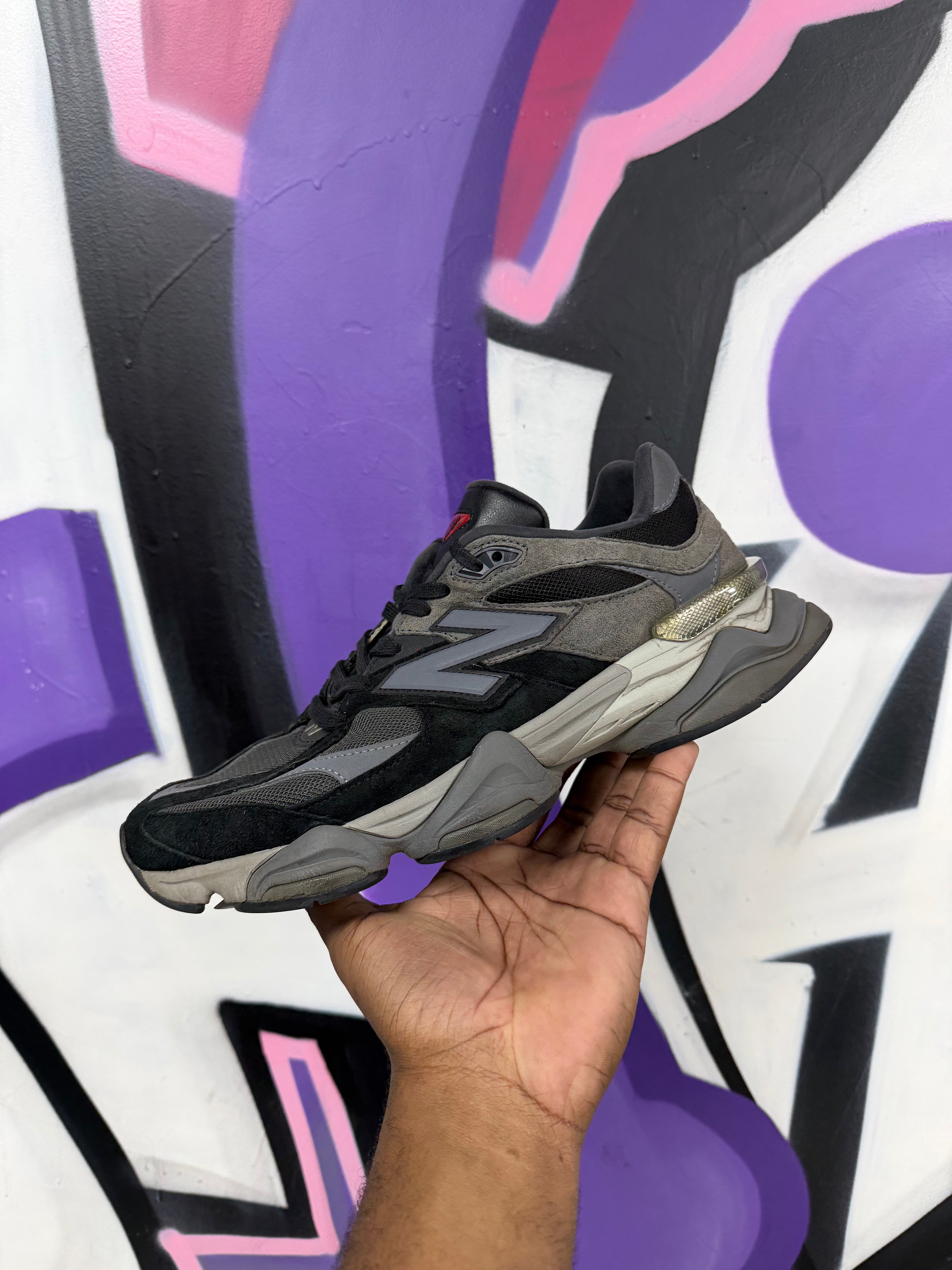 New Balance Black 9060 Sneakers