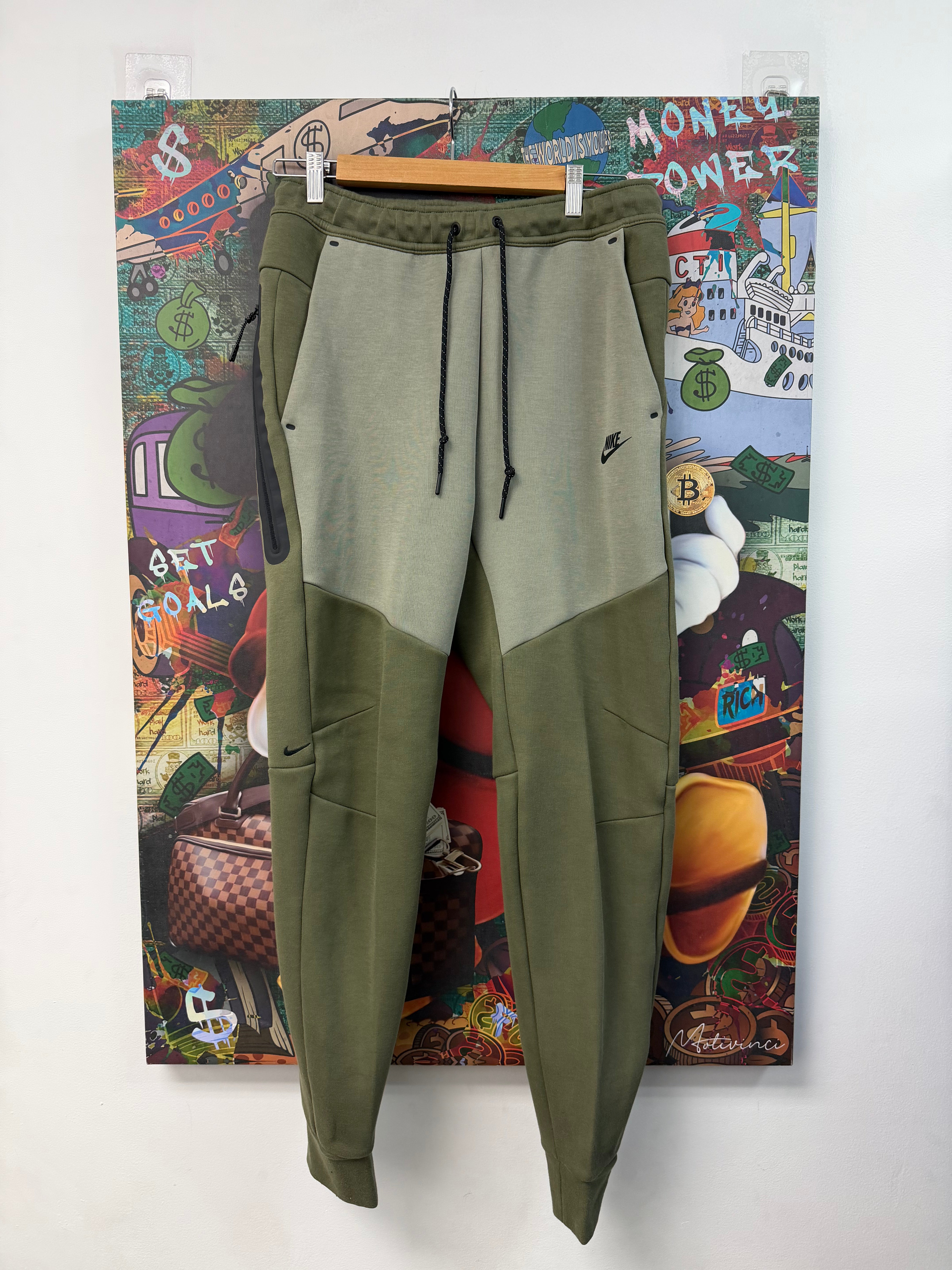 Nike Tech Olive Green Sweats