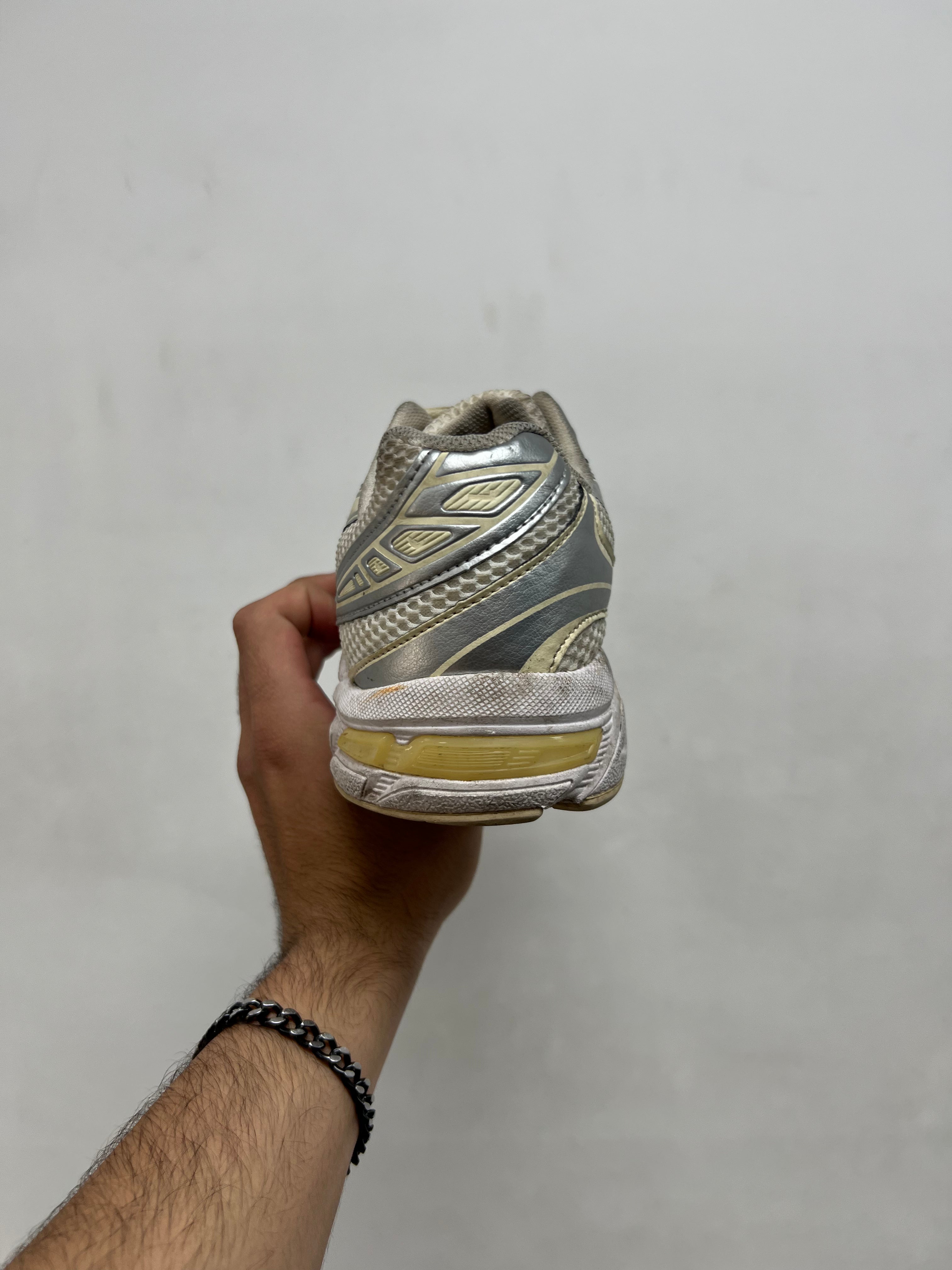 ASICS Gel-1130 Cream Sneakers