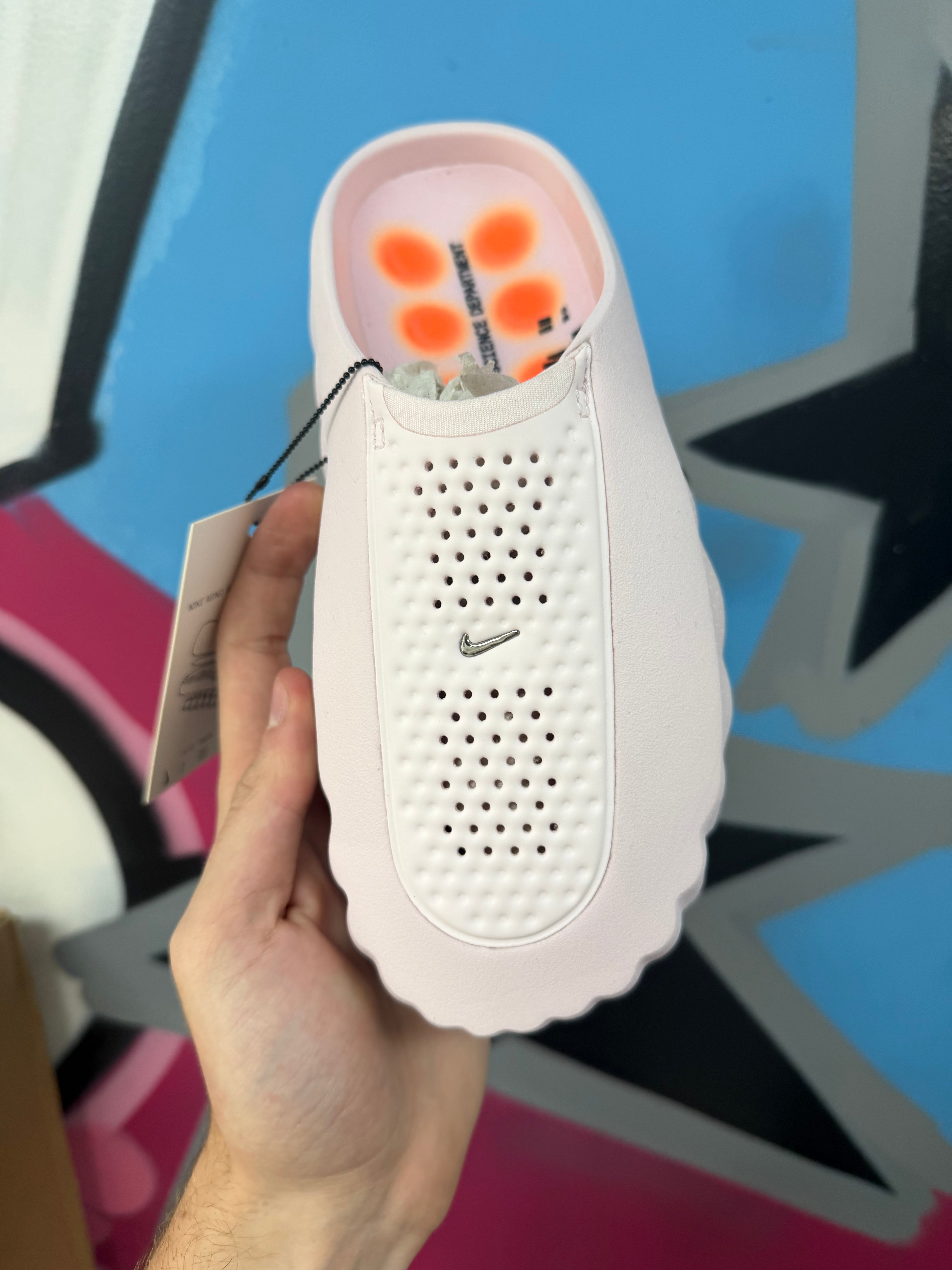Nike Nike Mind Pearl Pink Sneakers