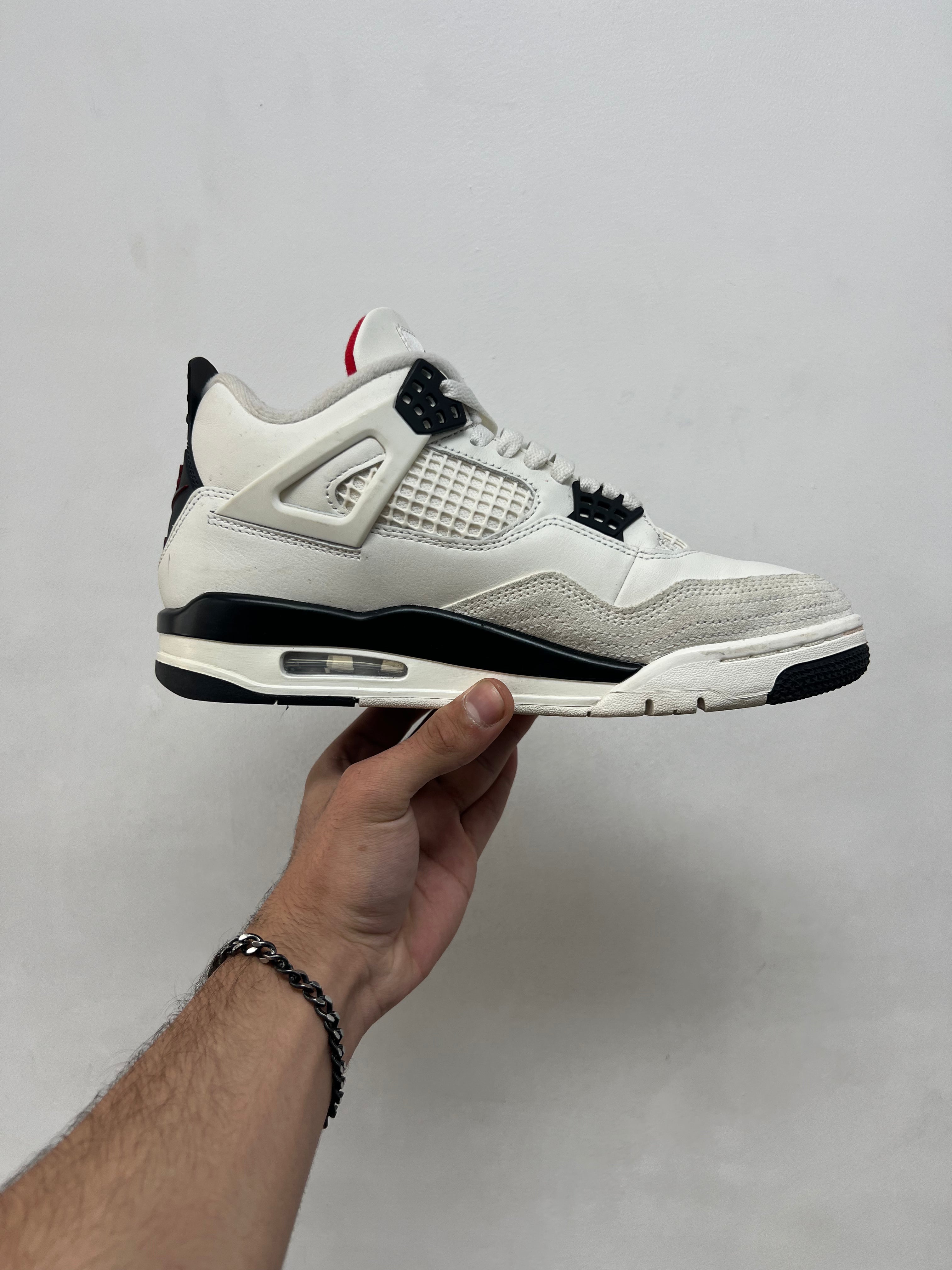 Jordan 4 Fight Club Sneakers