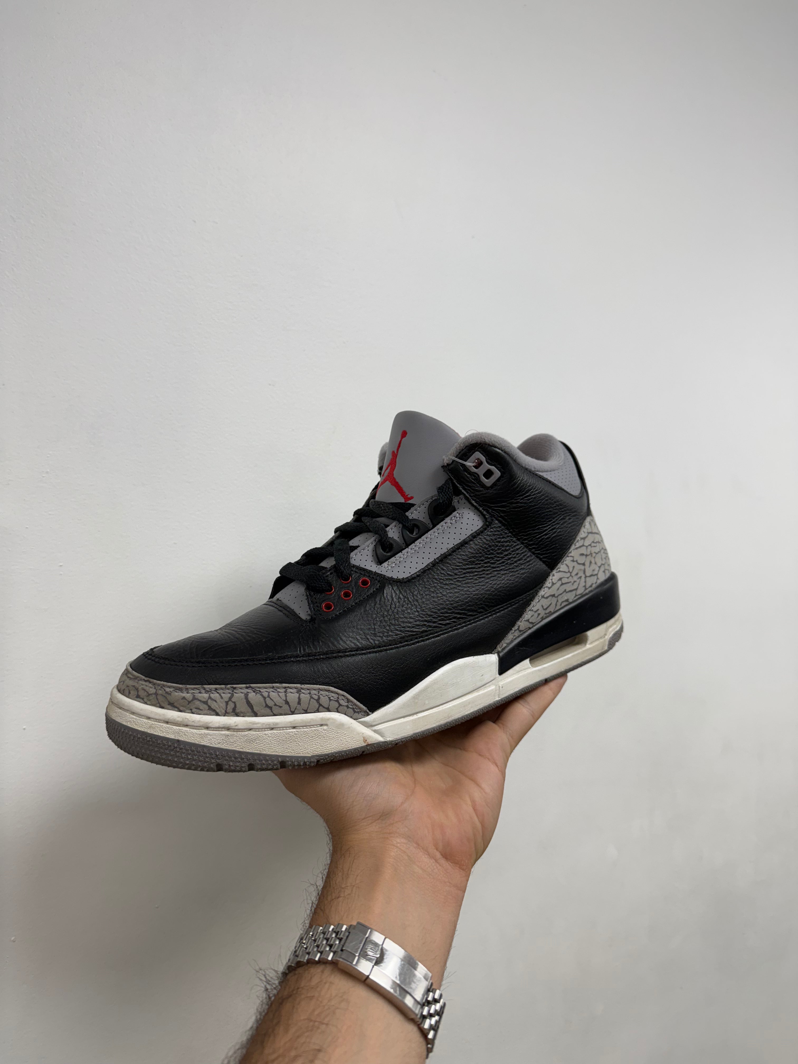 Jordan 3 Black Cement Sneakers