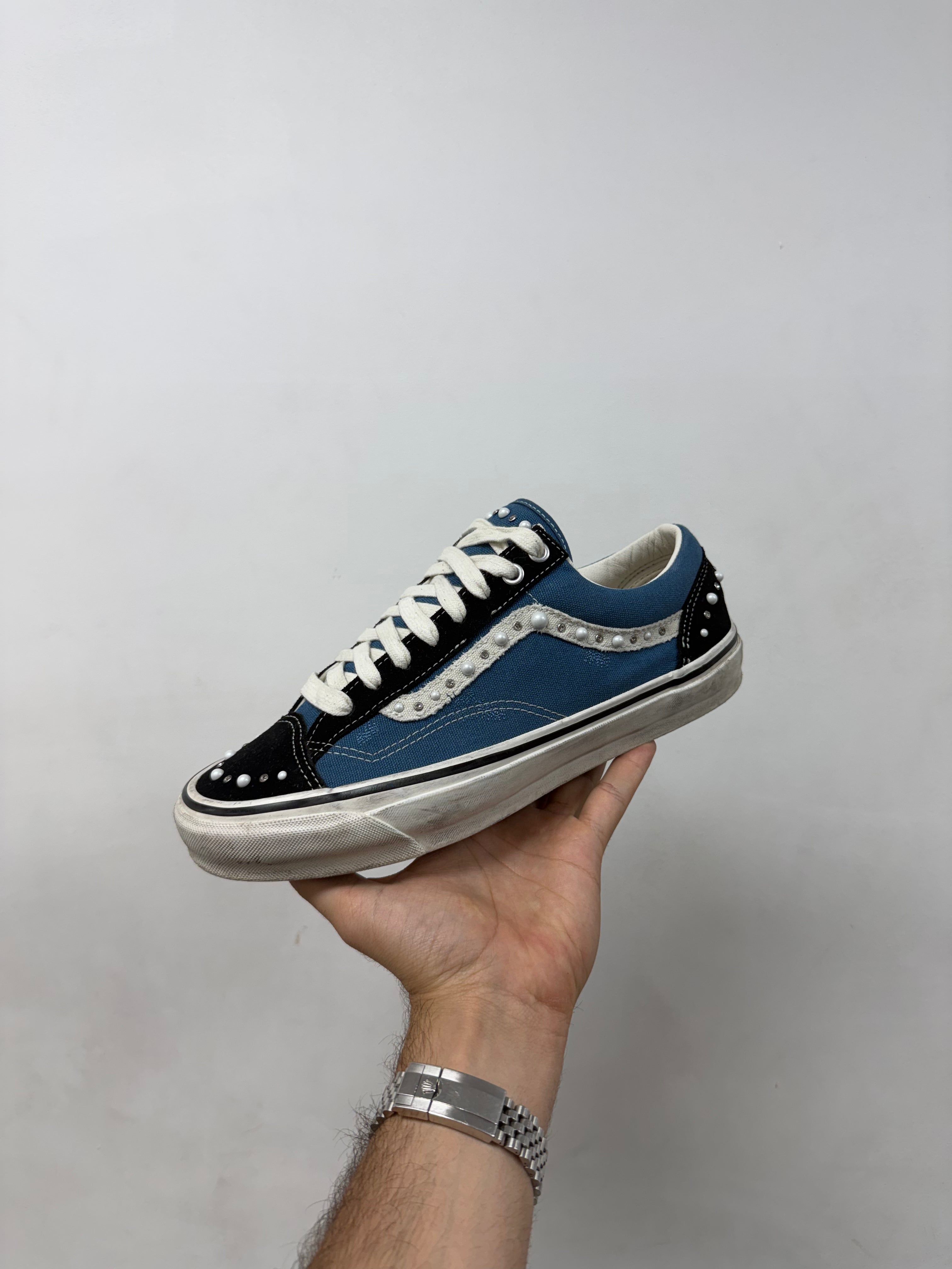 Vans Navy Black Pearlized Sneakers