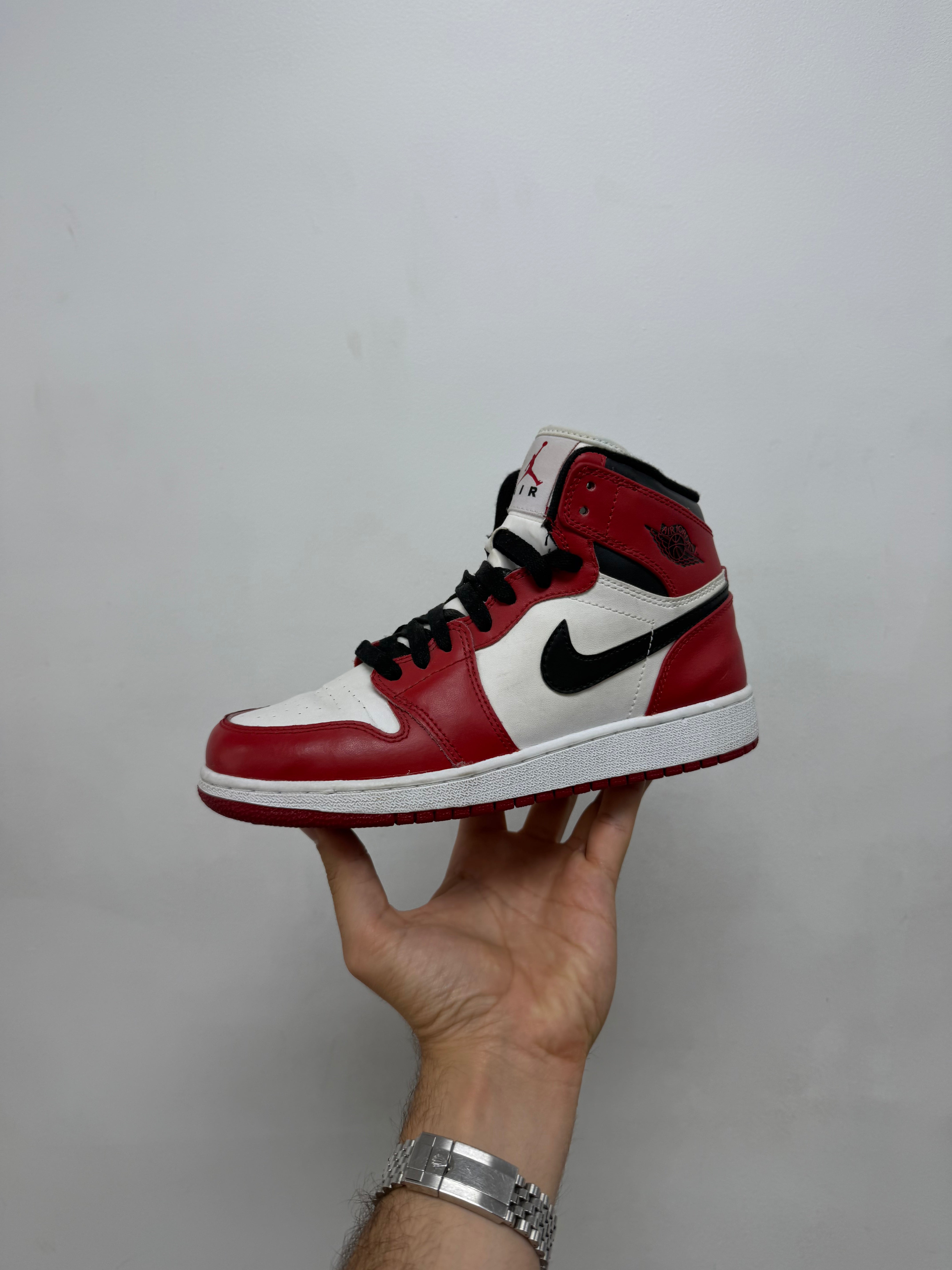 Jordan 1 Chicago (2013) Sneakers