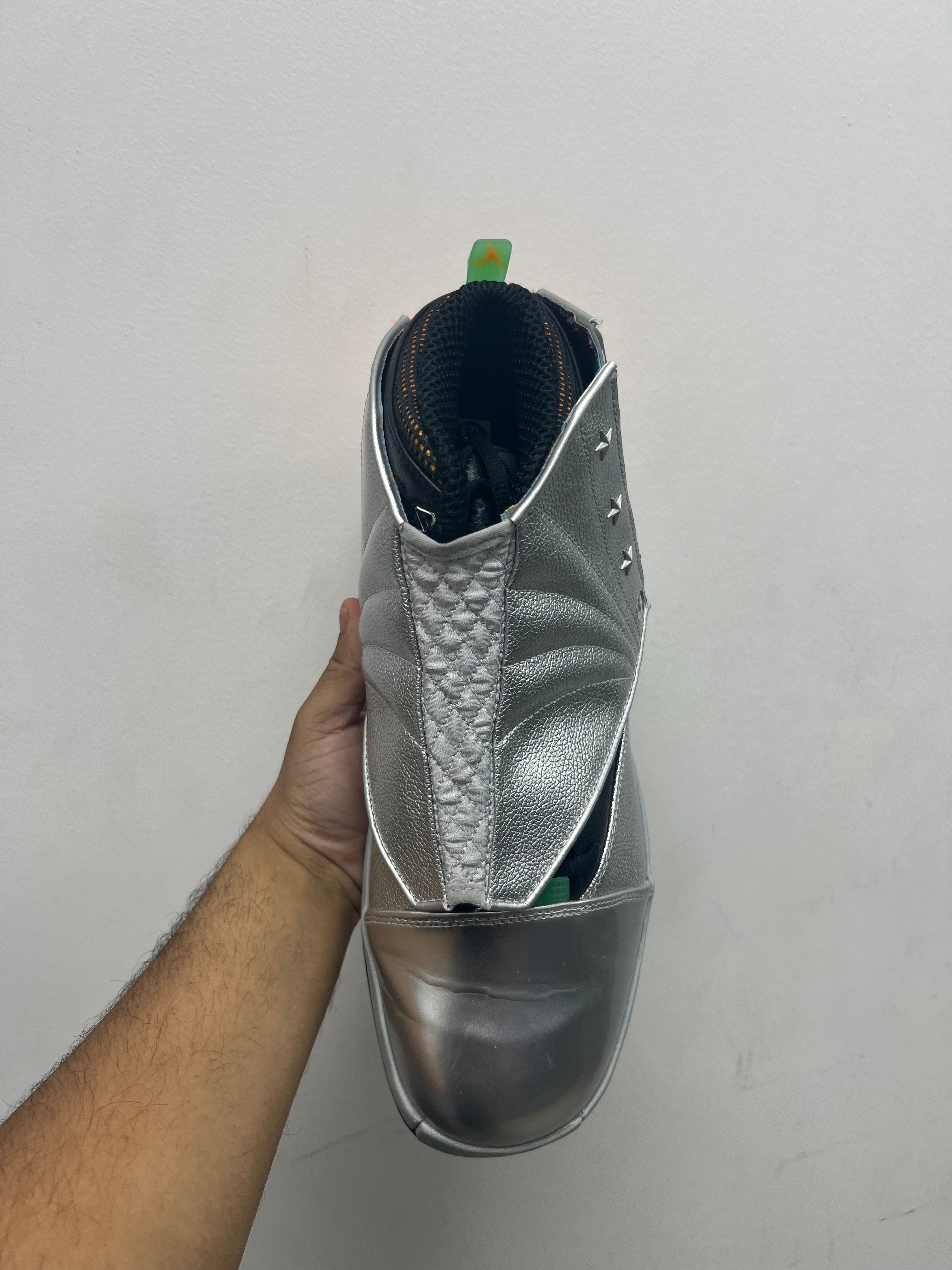 NIke Jordan 16 Free The Youth Sneakers