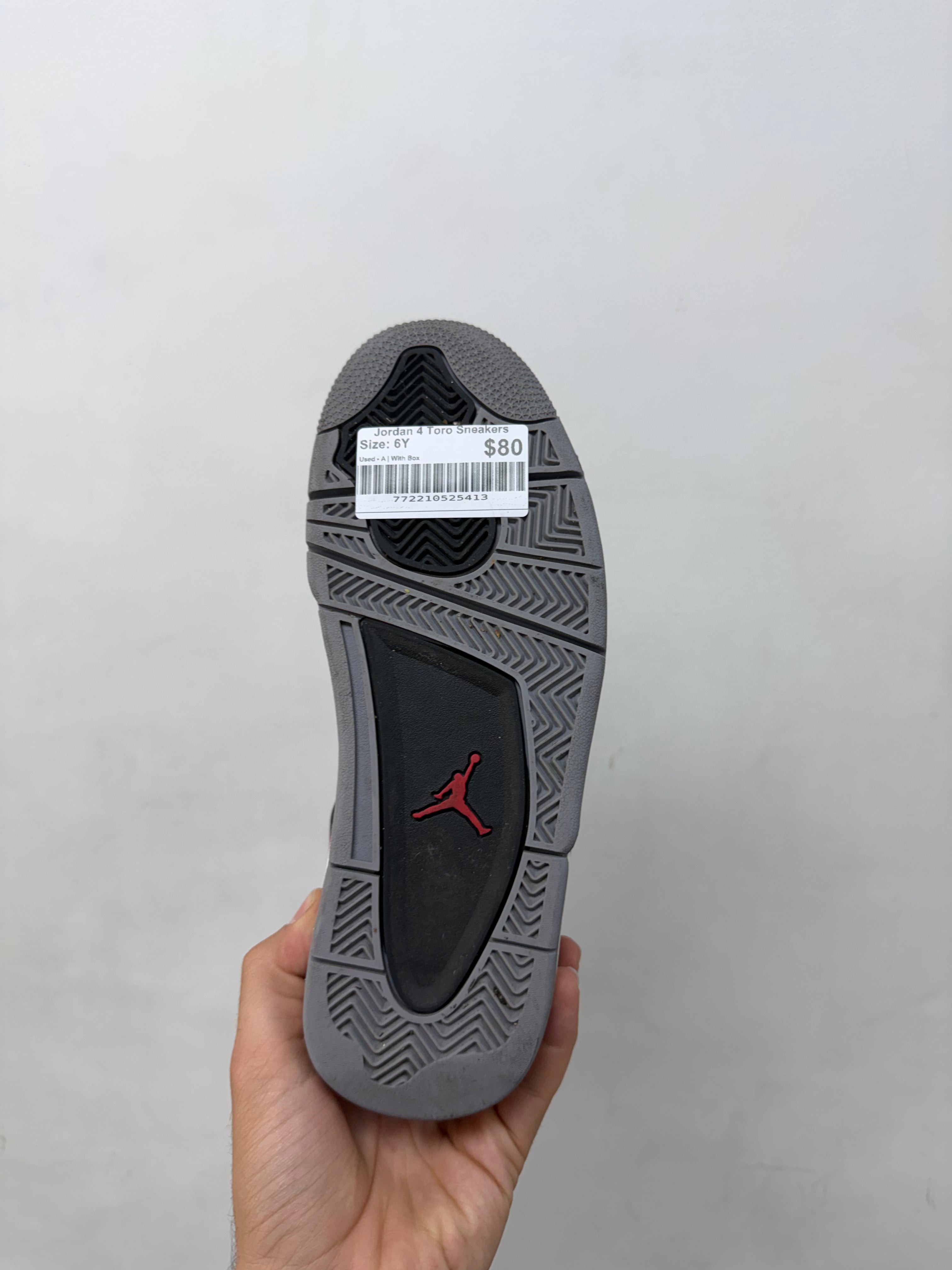 Jordan 4 Toro Sneakers