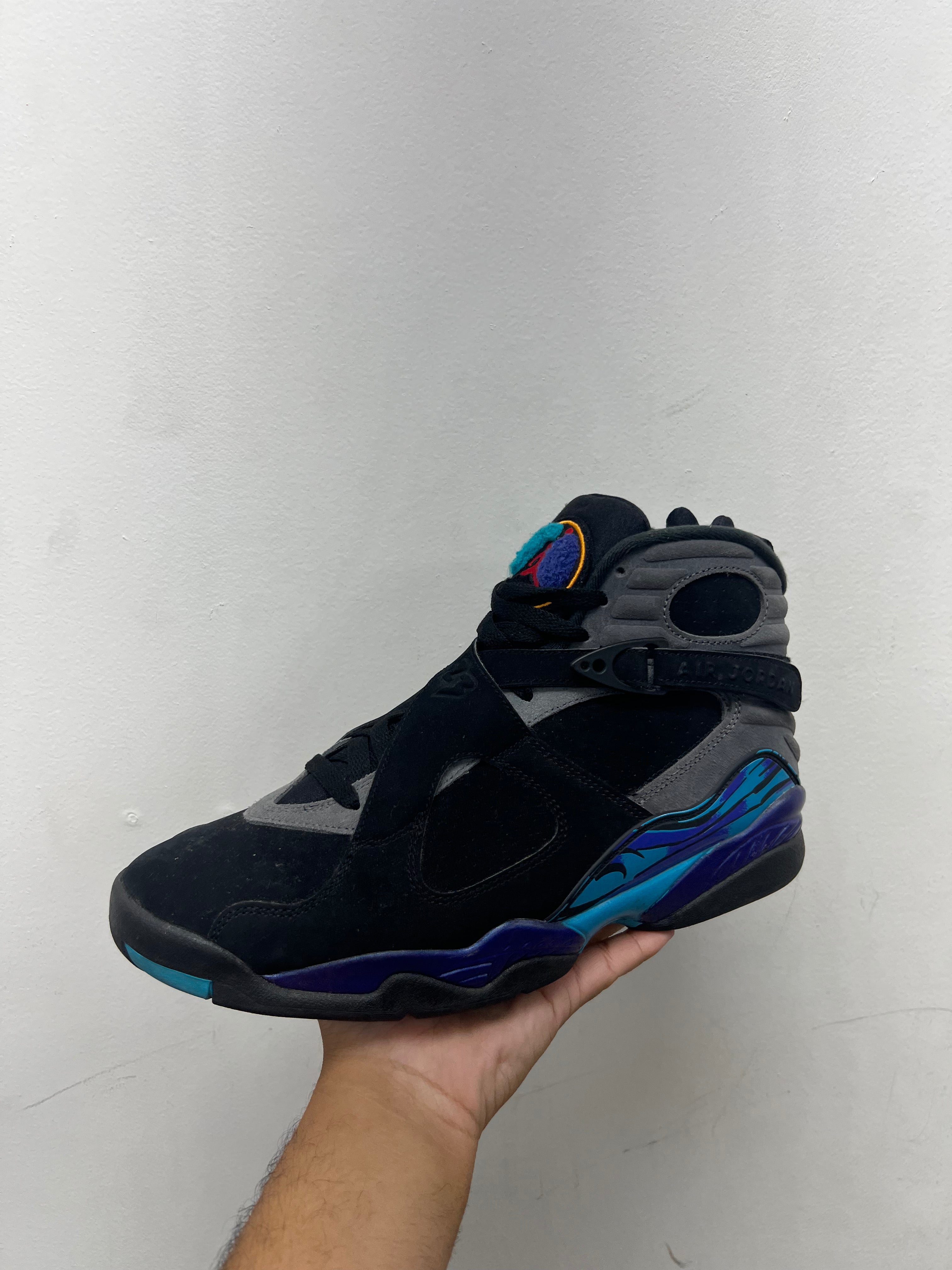 Jordan 8 Aqua Sneakers