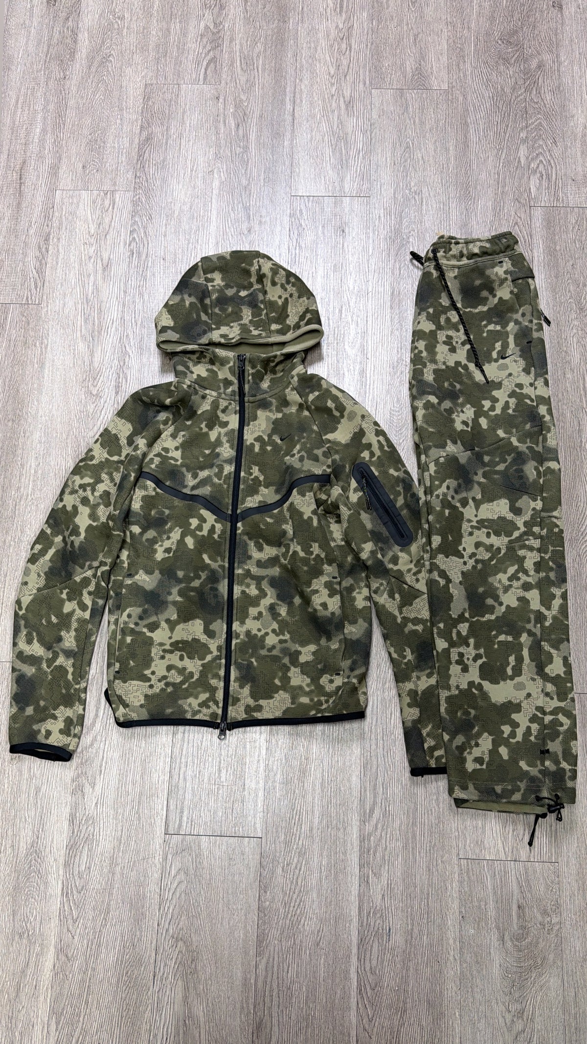 Nike Camo Tech Sweatsuit