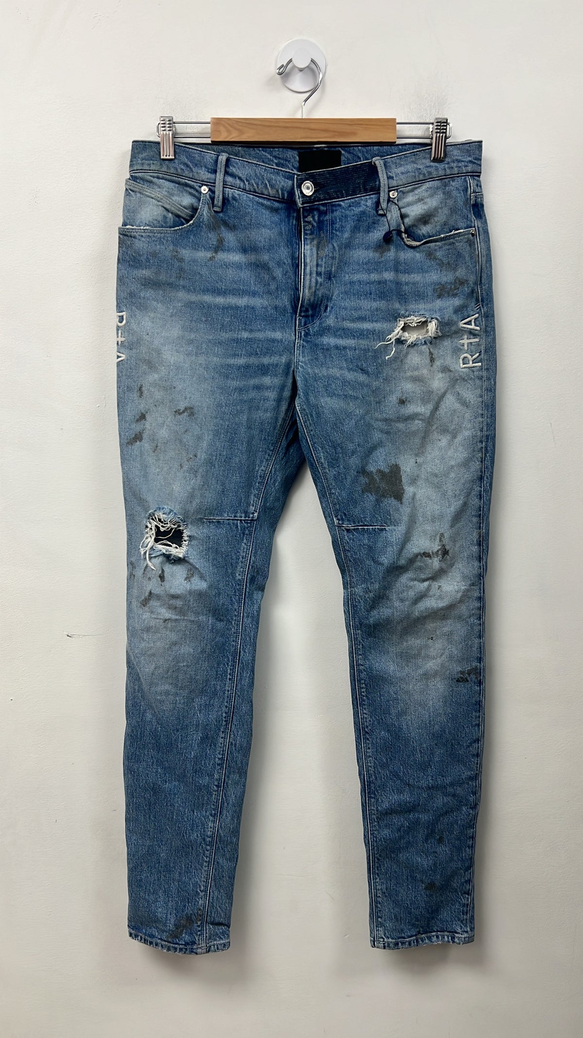 RTA Light Wash Black Blue Jeans