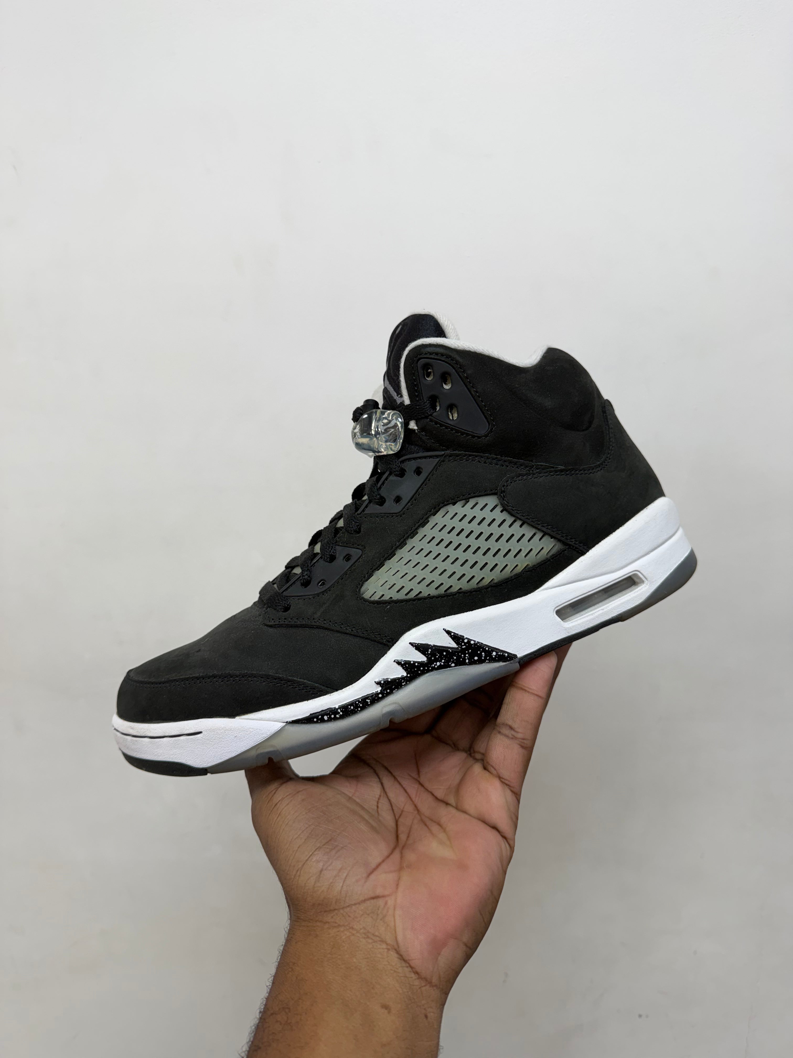 Jordan 5 Moonlight Sneakers