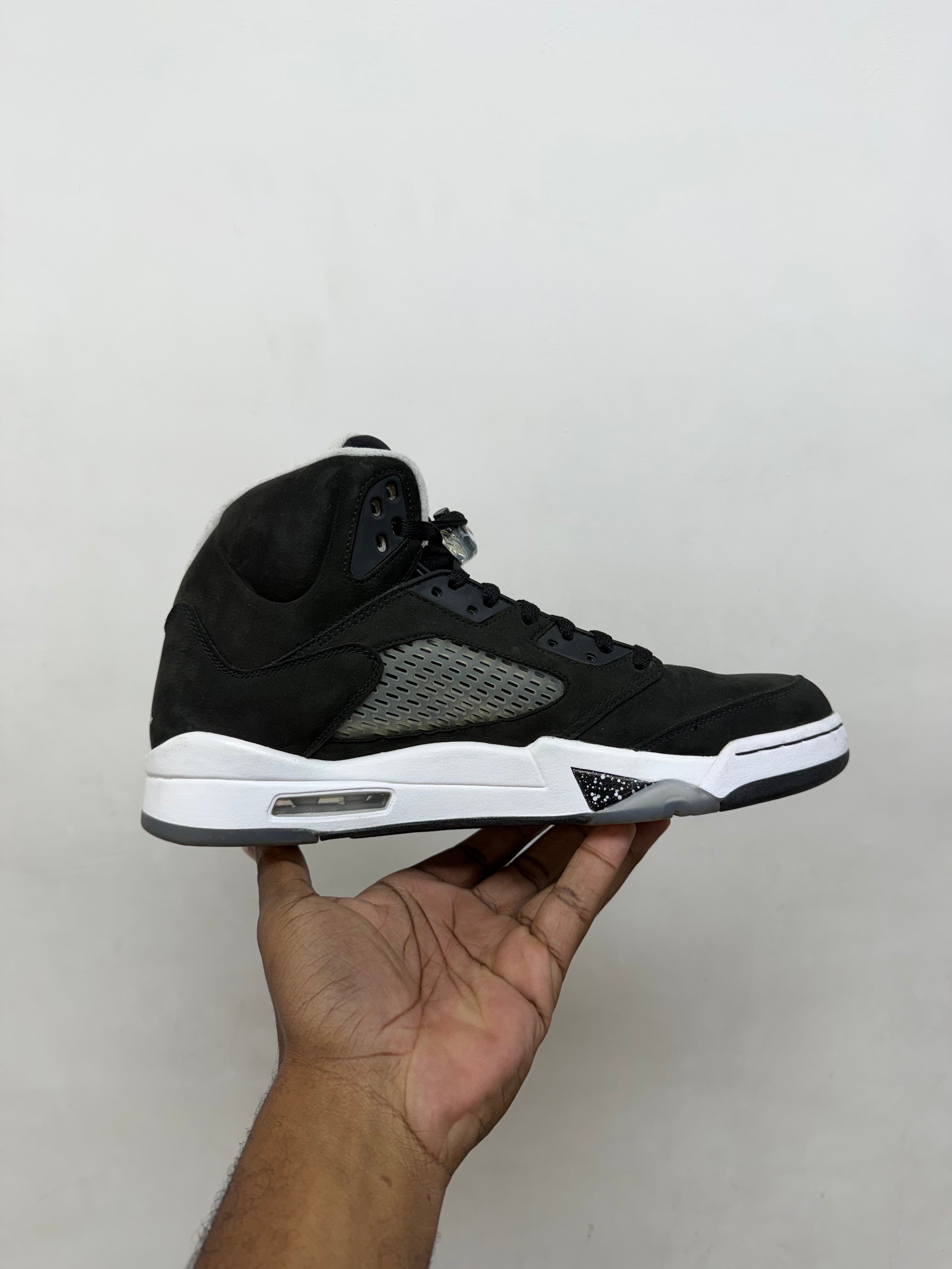 Jordan 5 Moonlight Sneakers