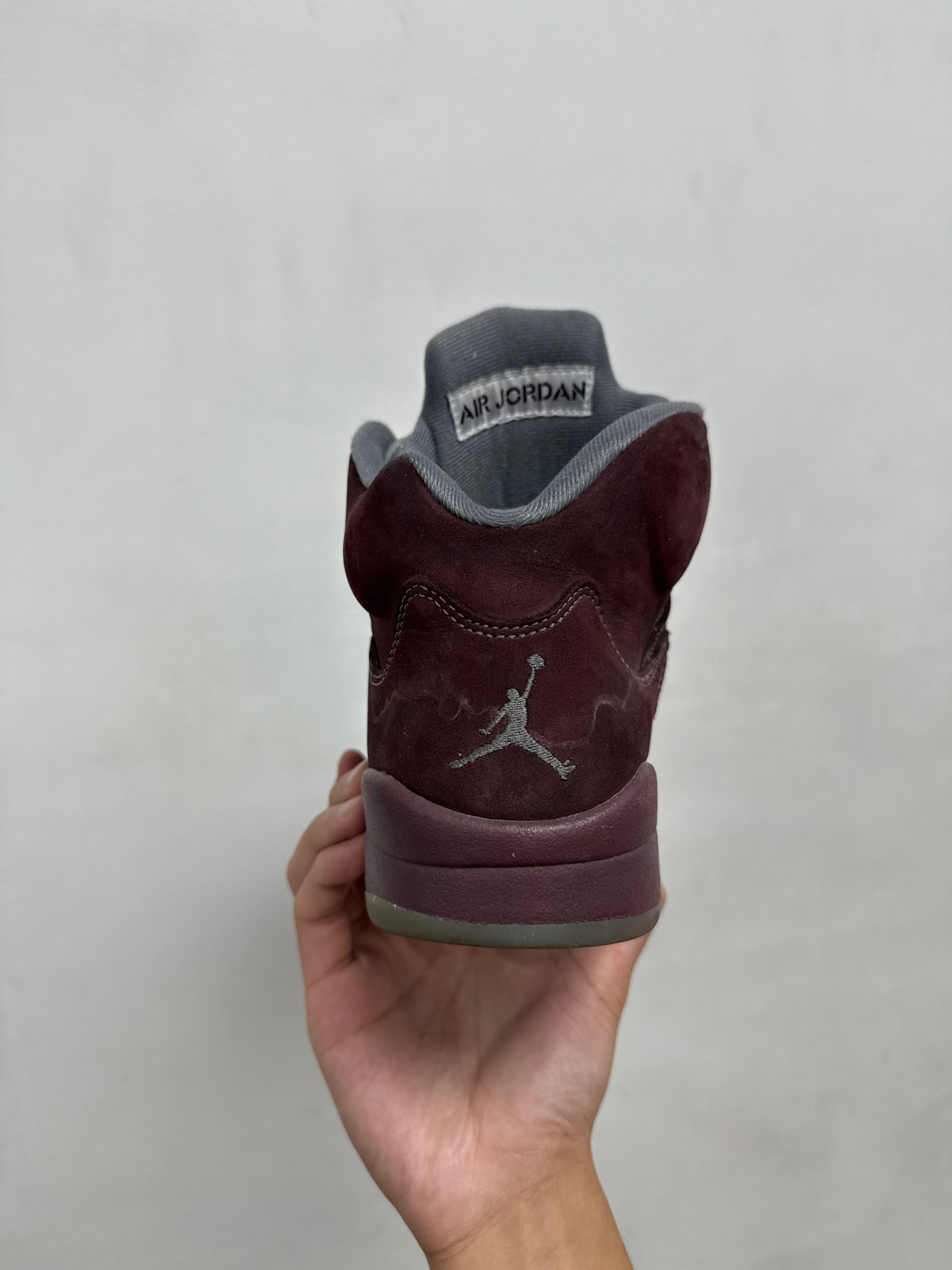 Jordan 5 Burgundy Sneakers