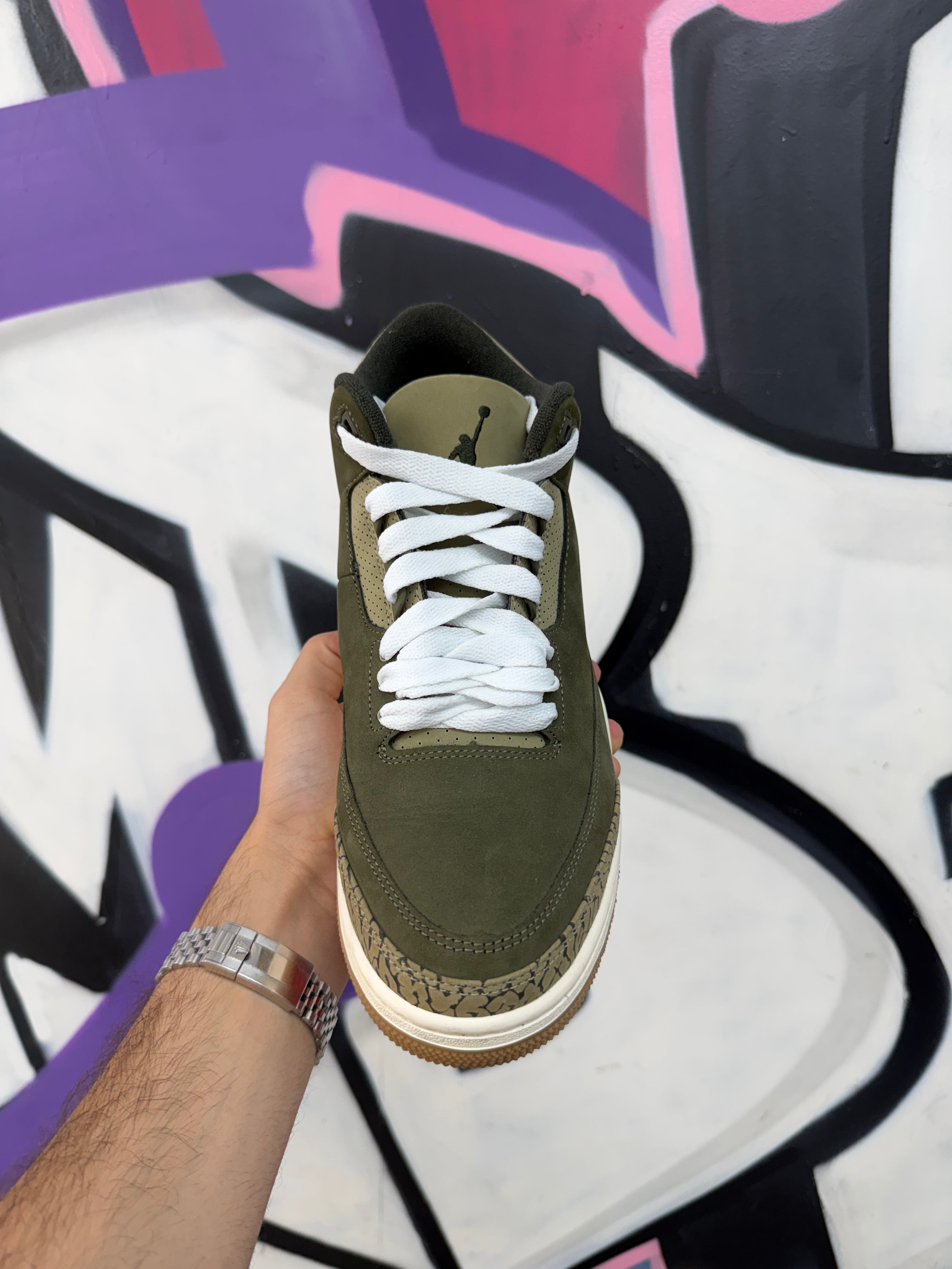 Jordan 3 Medium Olive Sneakers