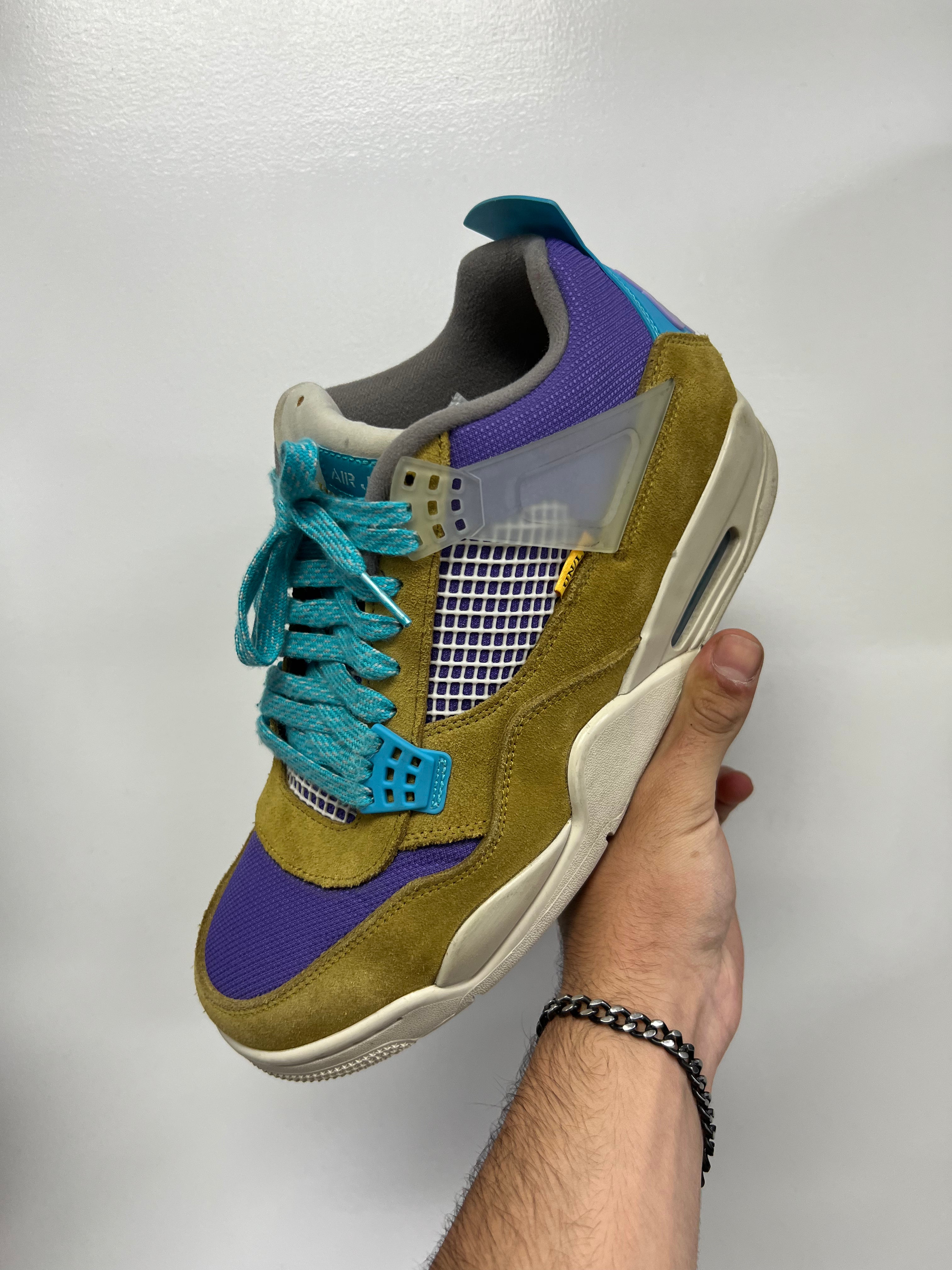 Jordan 4 Union Desert Moss Sneakers