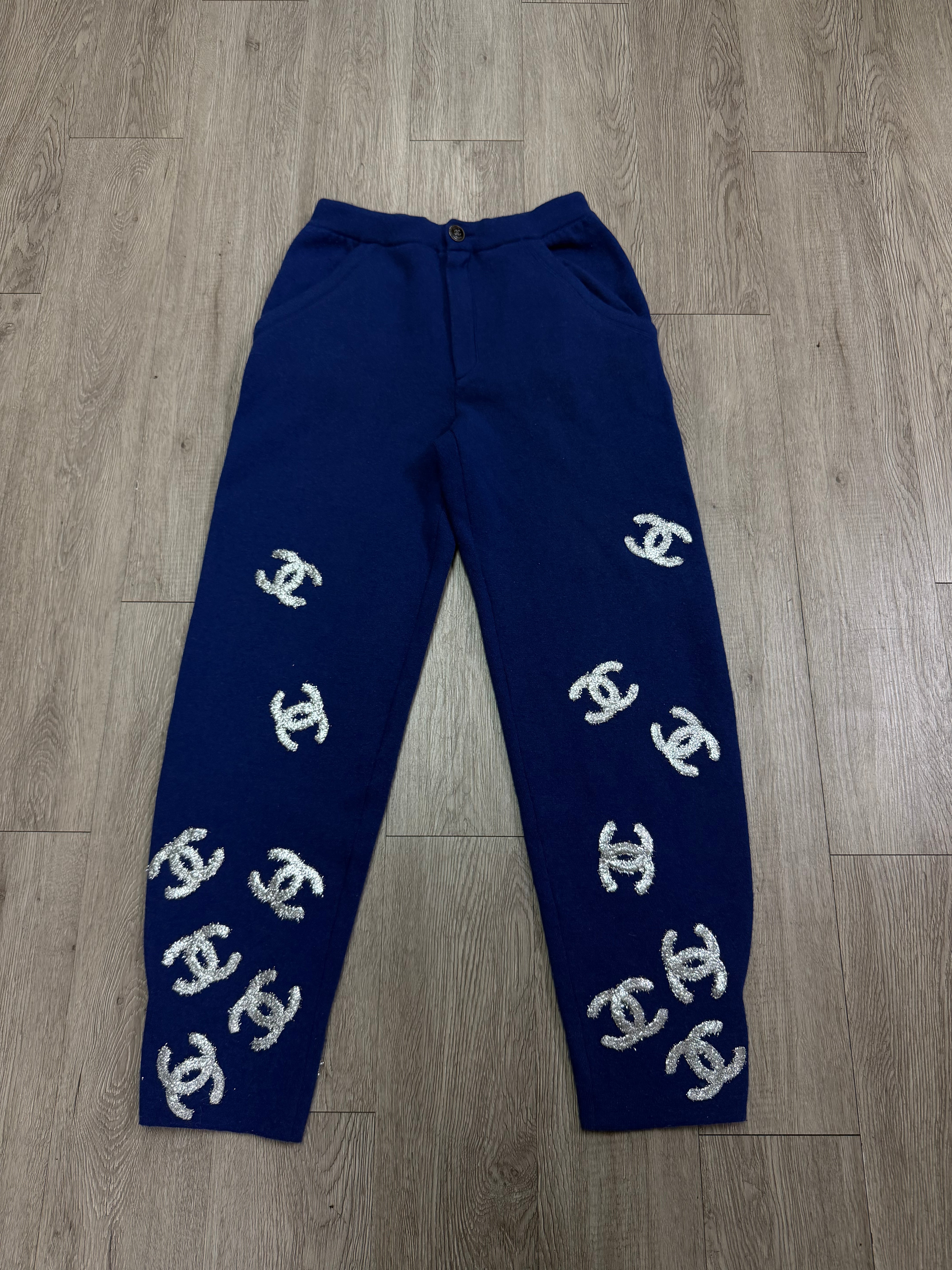 Chanel Blue Silver CC (36) Sweats