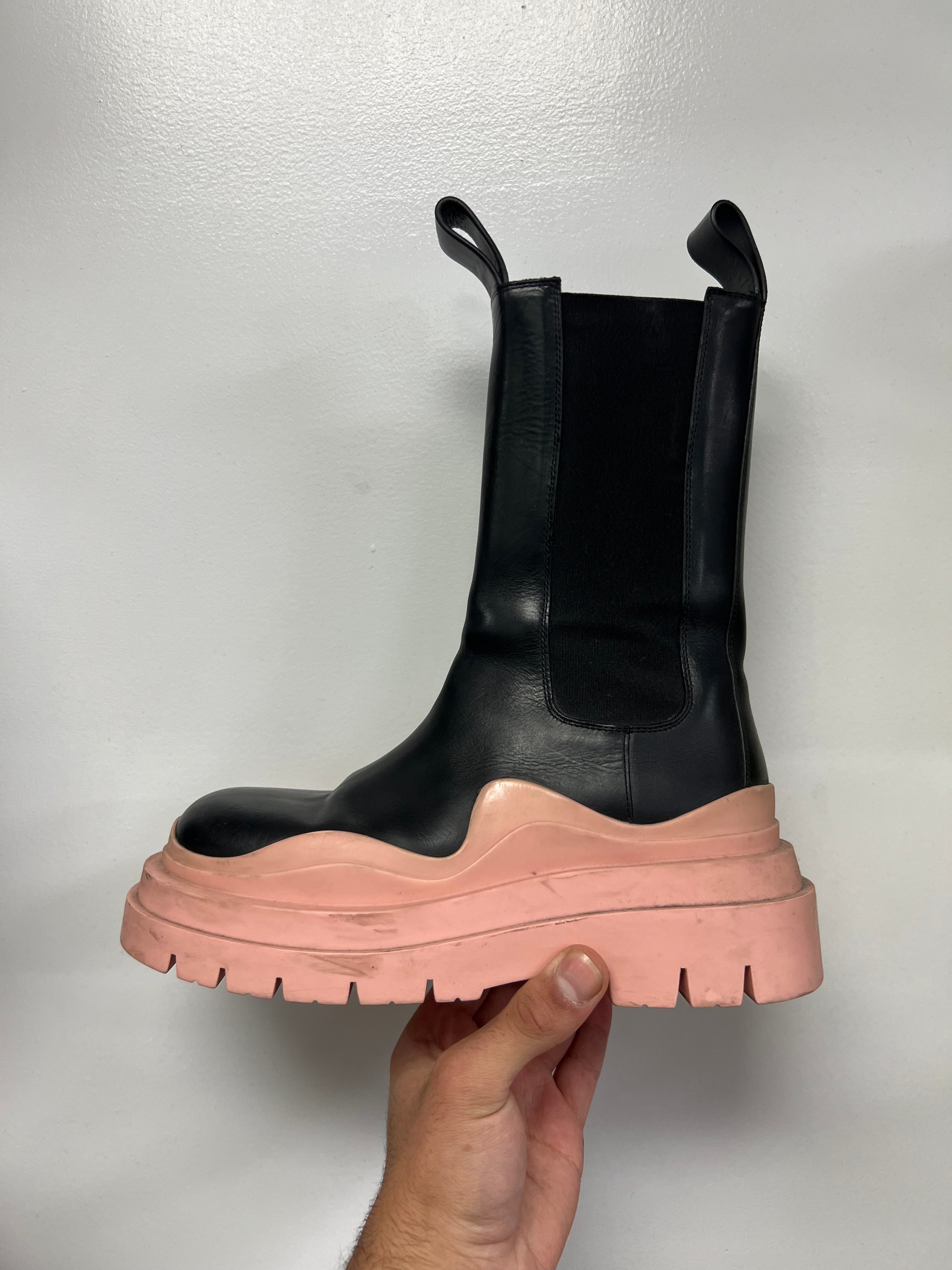 Bottega Veneta High Black & Pink Boots