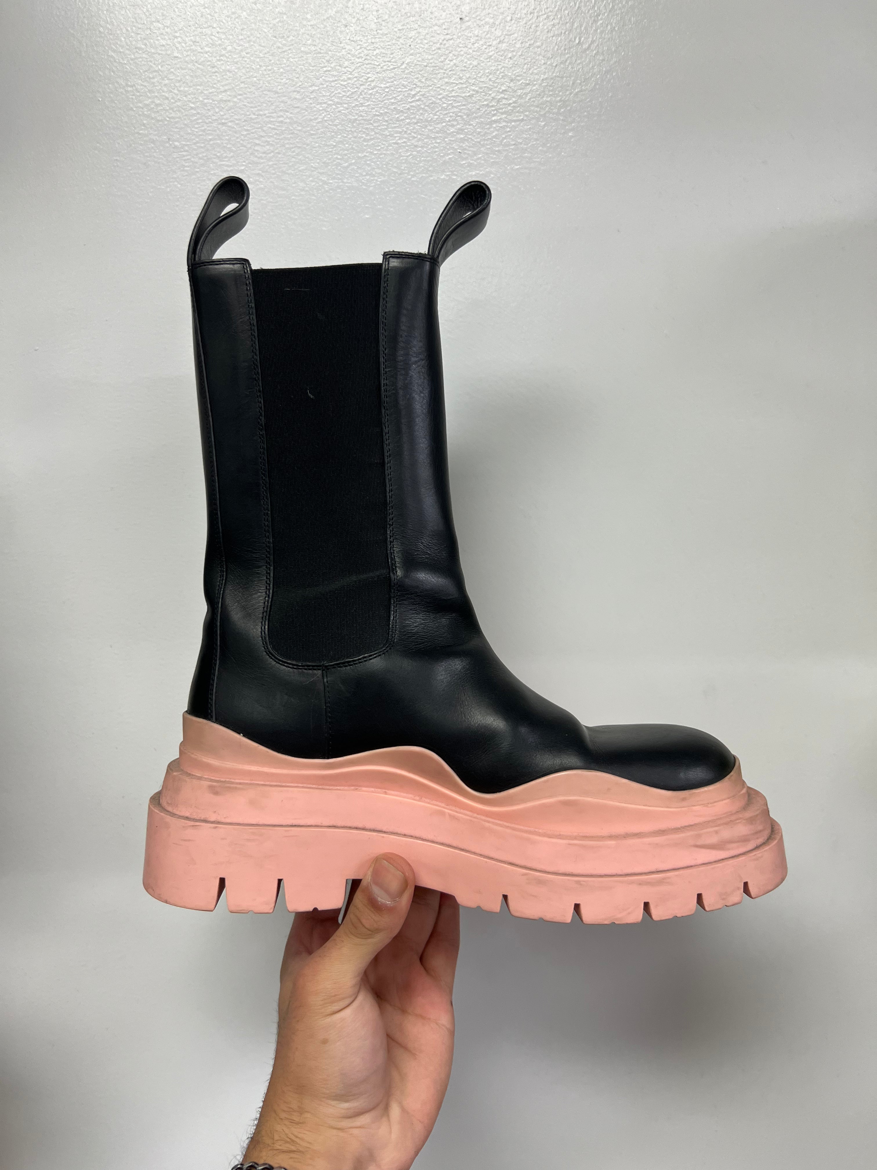 Bottega Veneta High Black & Pink Boots