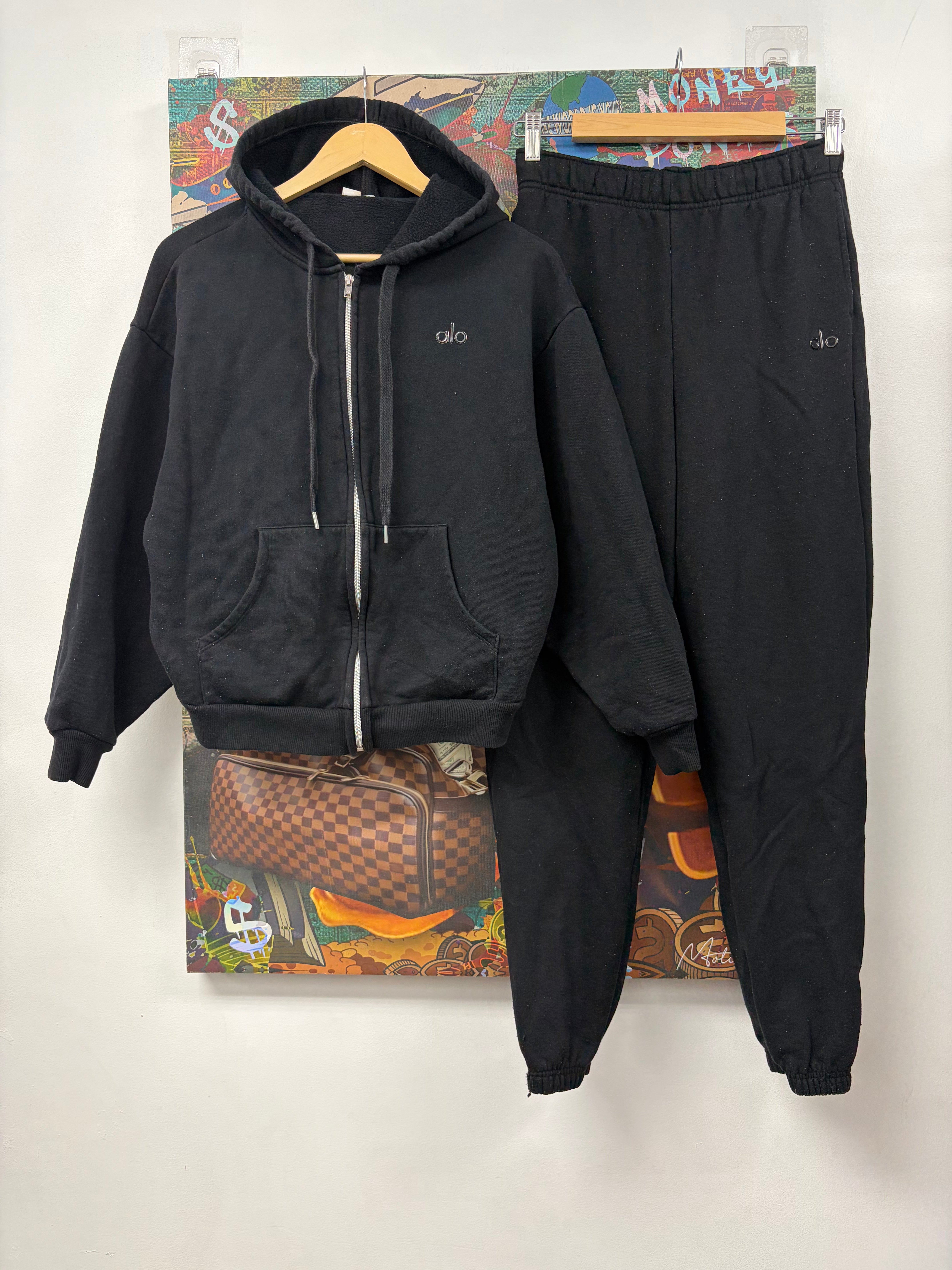 ALO Black Accolade Zip Up Sweatsuit