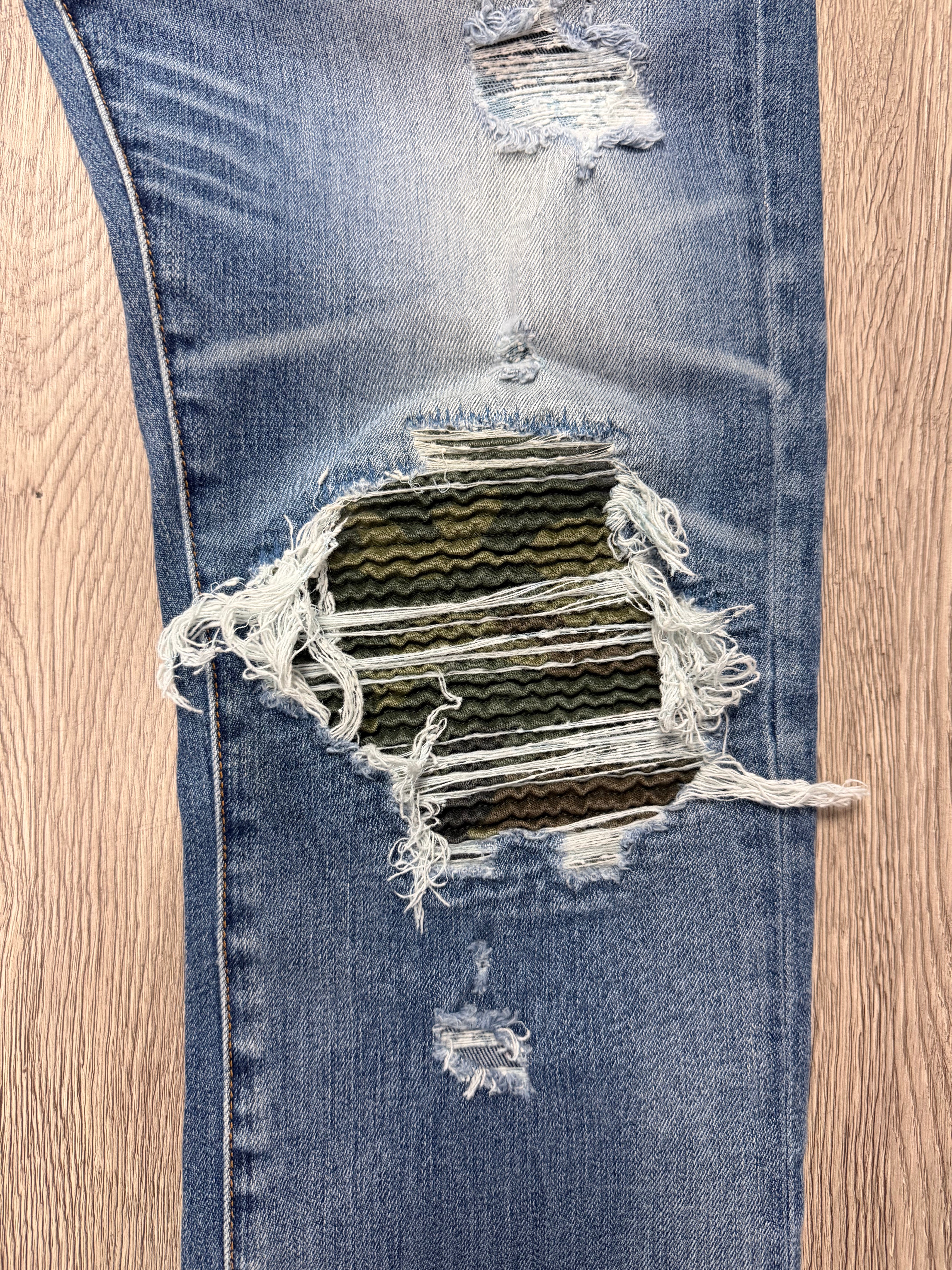 Amiri MX1 Light Wash Camo Patch (Zipper) Jeans