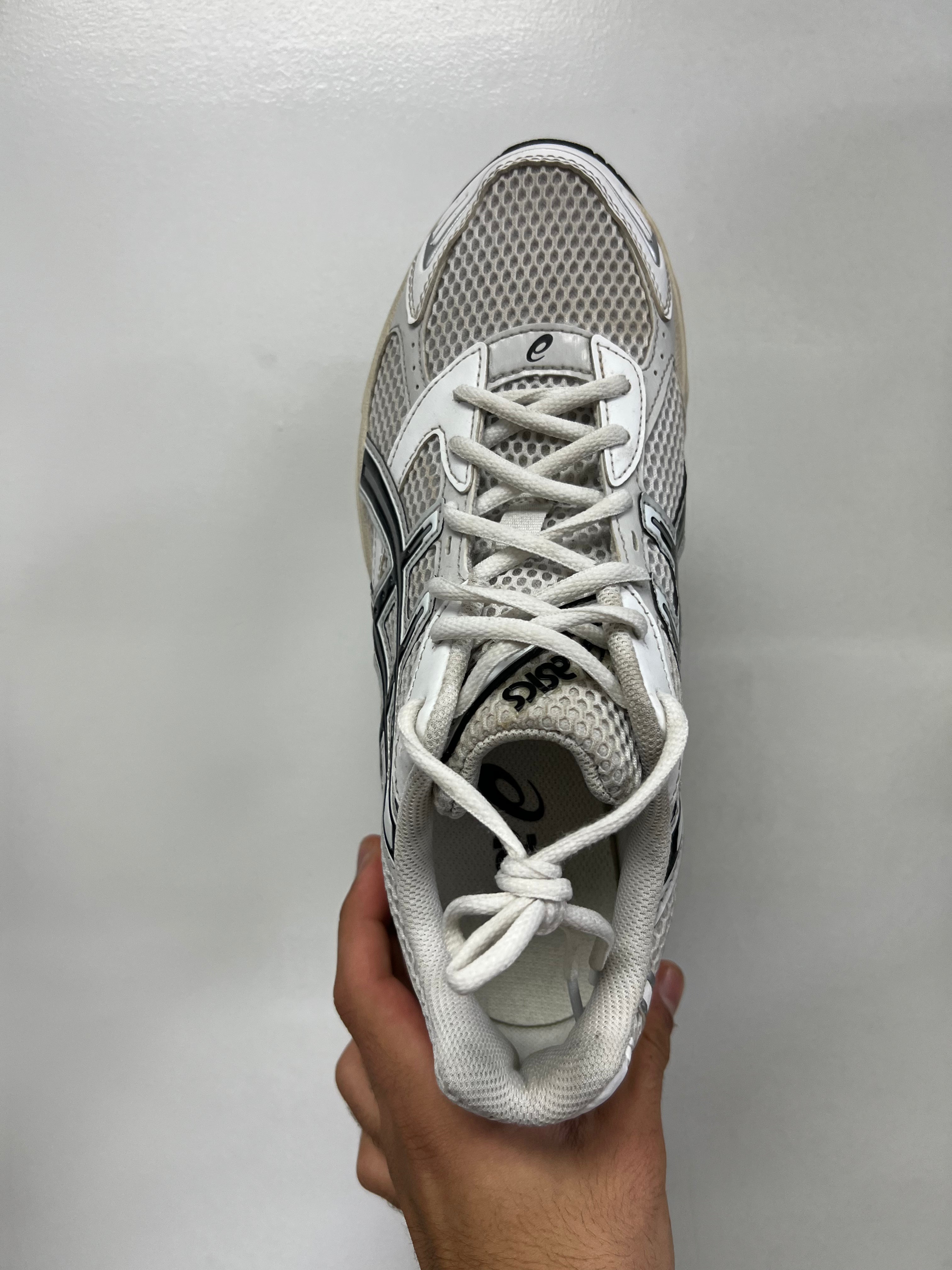 Asic Gel 1130 Cloud Grey  Used 9 With Box