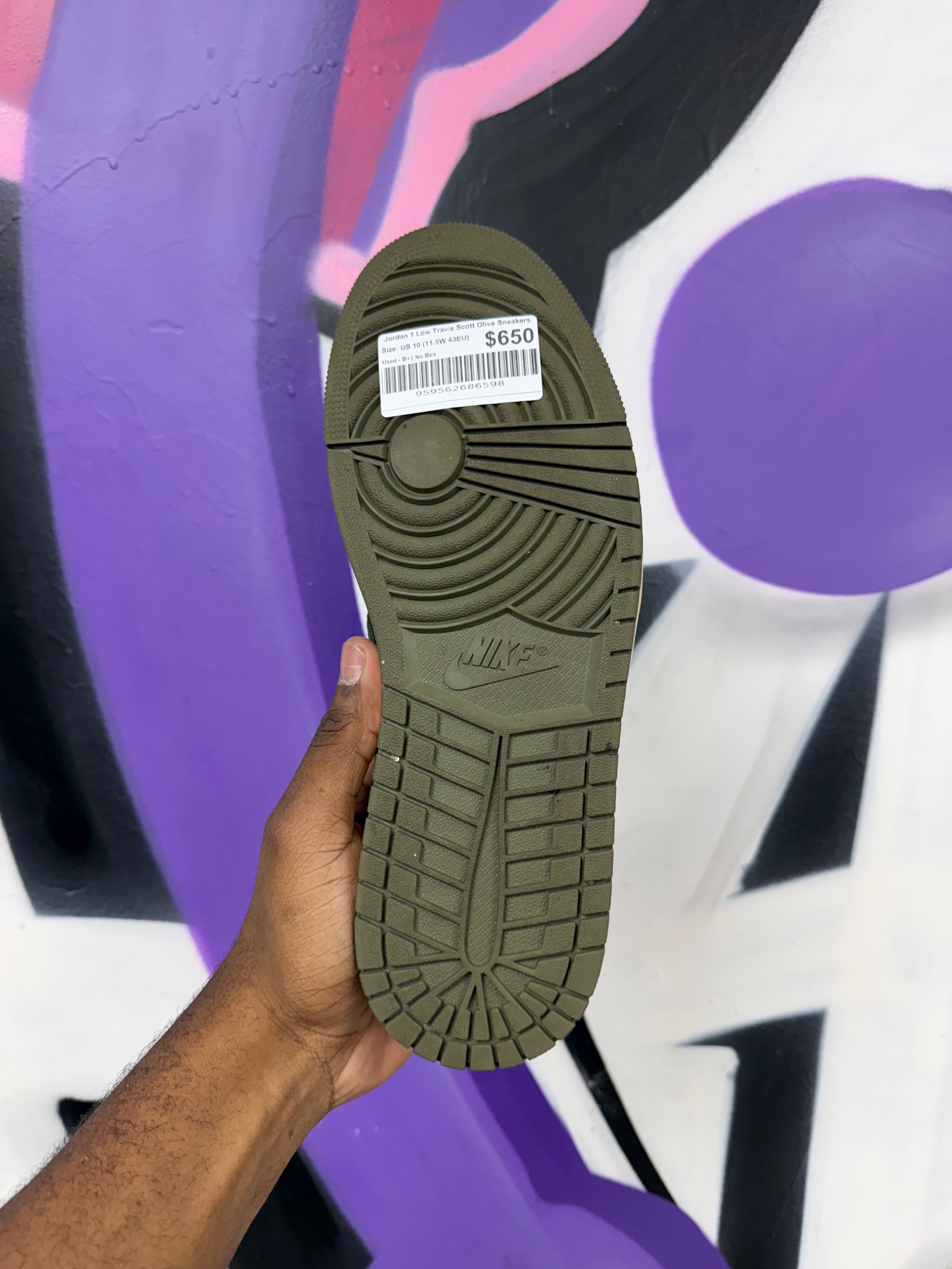 Jordan 1 Low Travis Scott Olive Sneakers