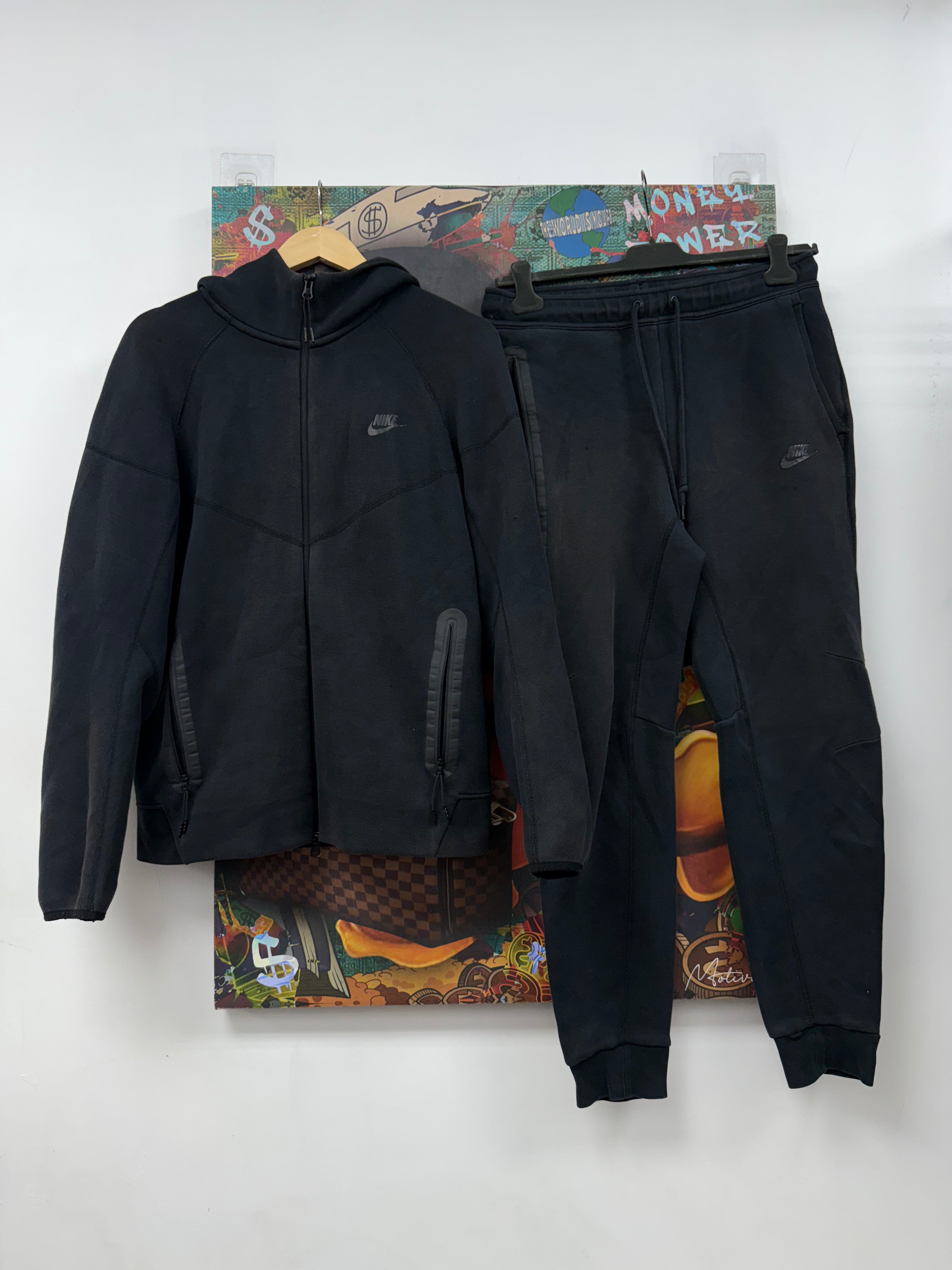 Nike Black Tech Sweatsuit