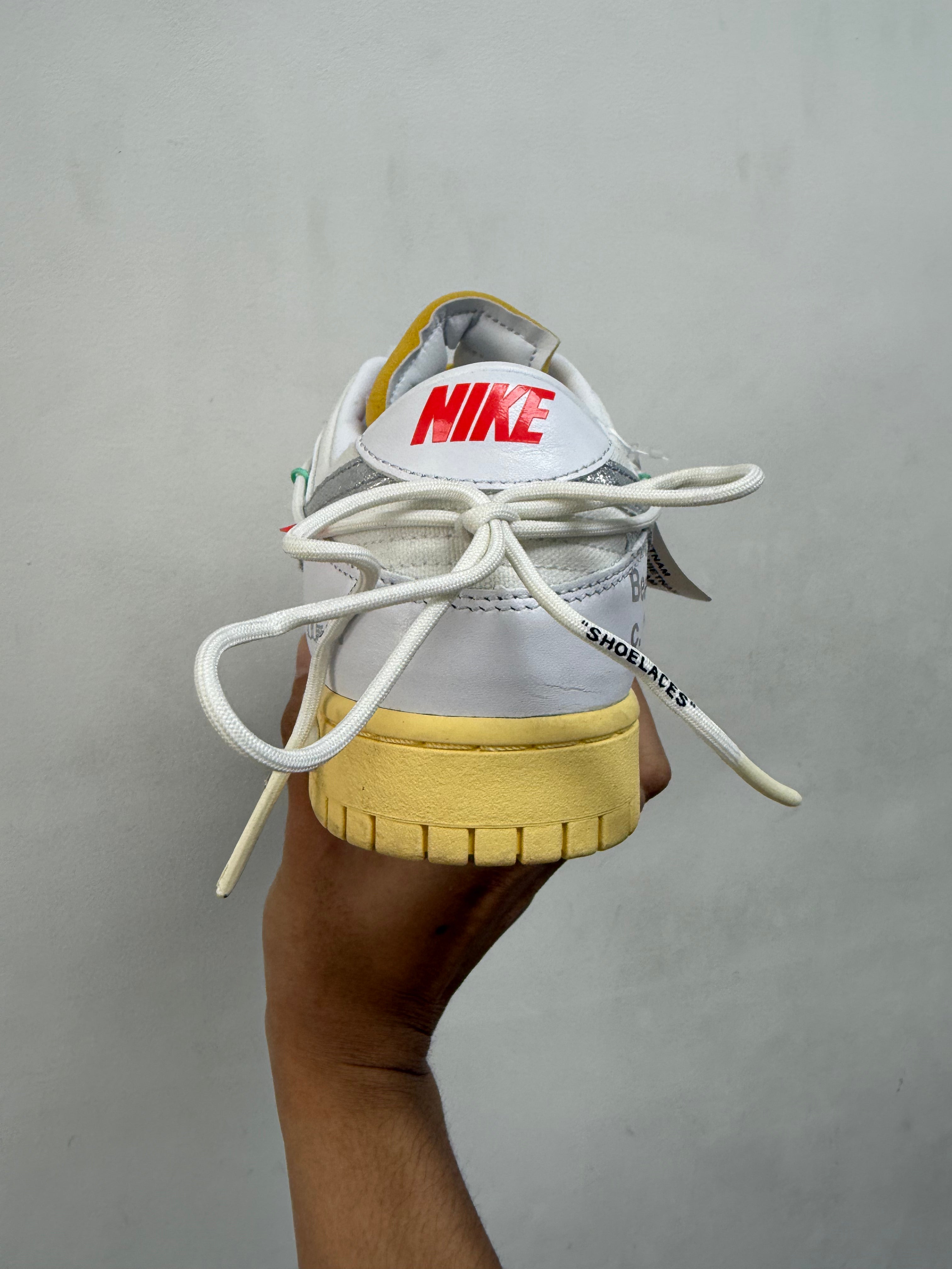 Nike Off White Dunk Low Lot 1 Sneakers