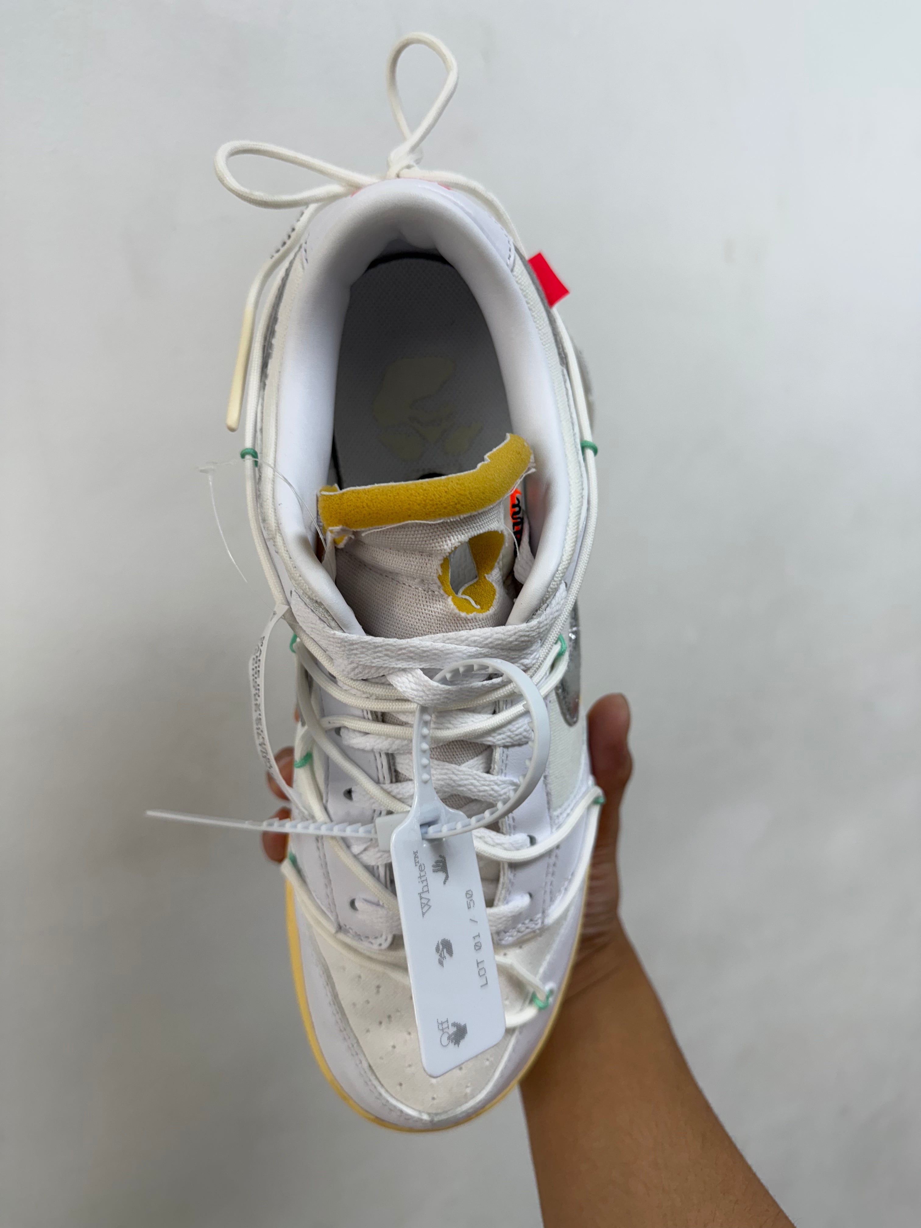 Nike Off White Dunk Low Lot 1 Sneakers
