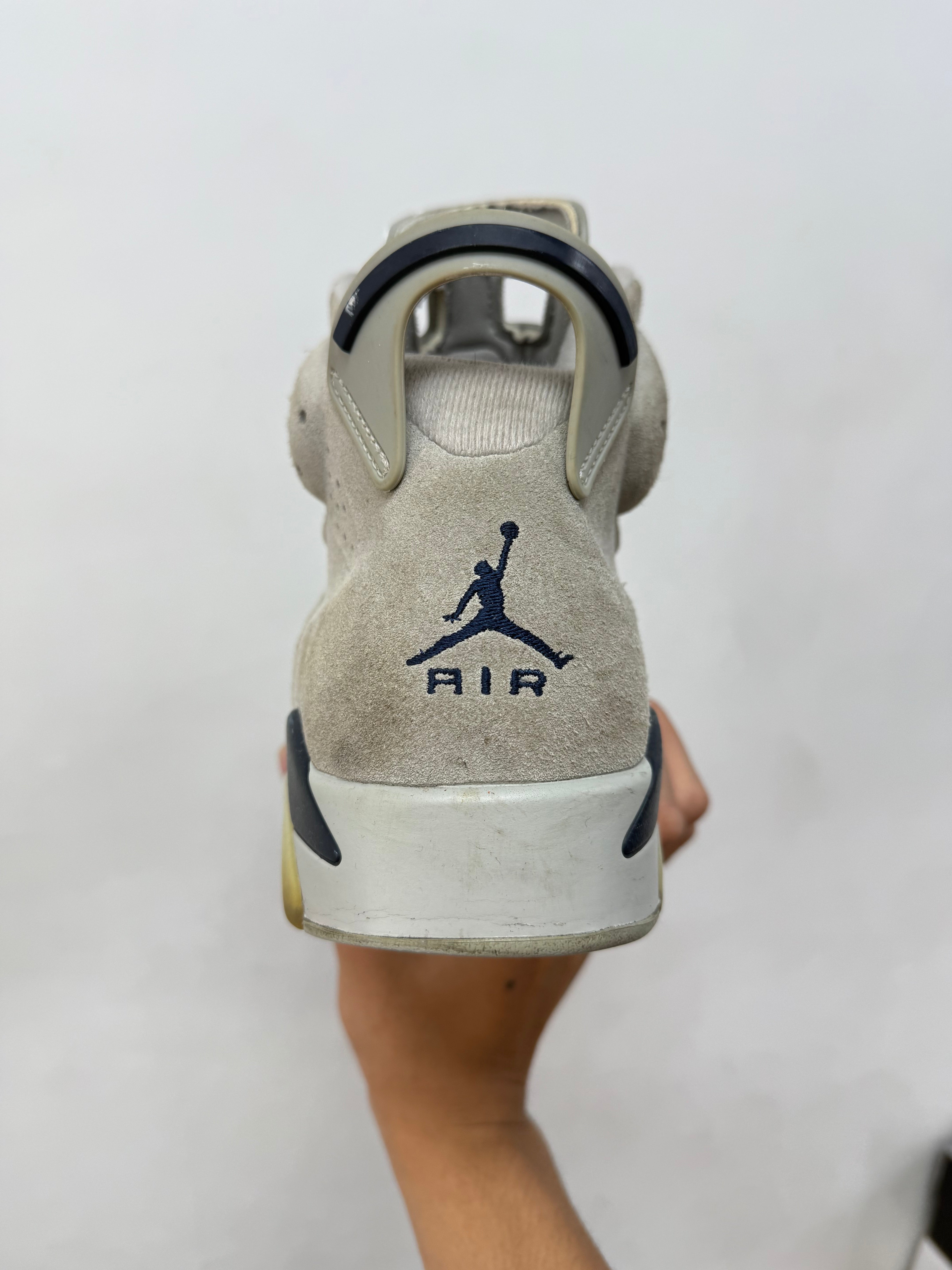 Jordan 6 Georgetown Sneakers