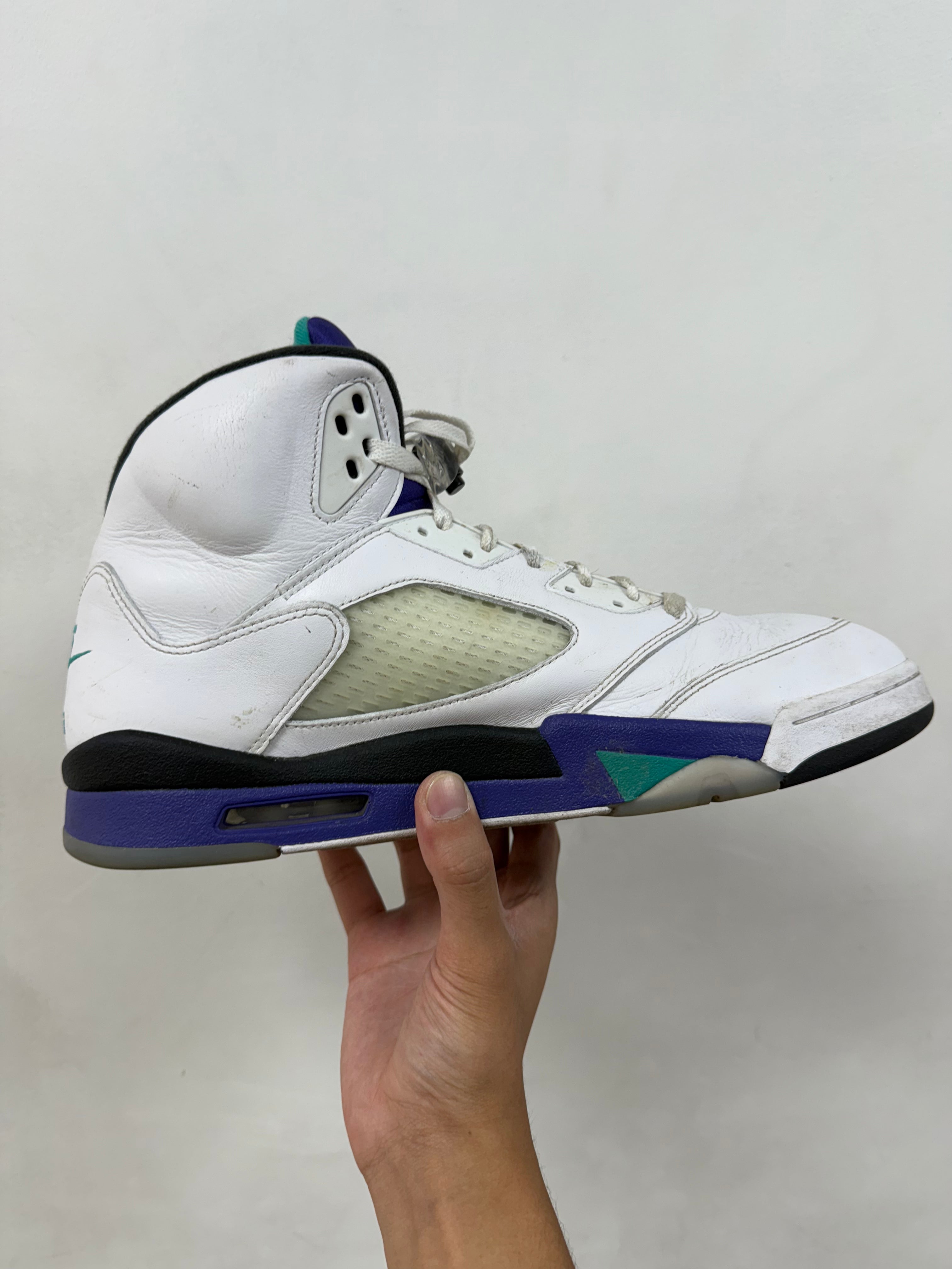 Jordan 5 Grape Sneakers