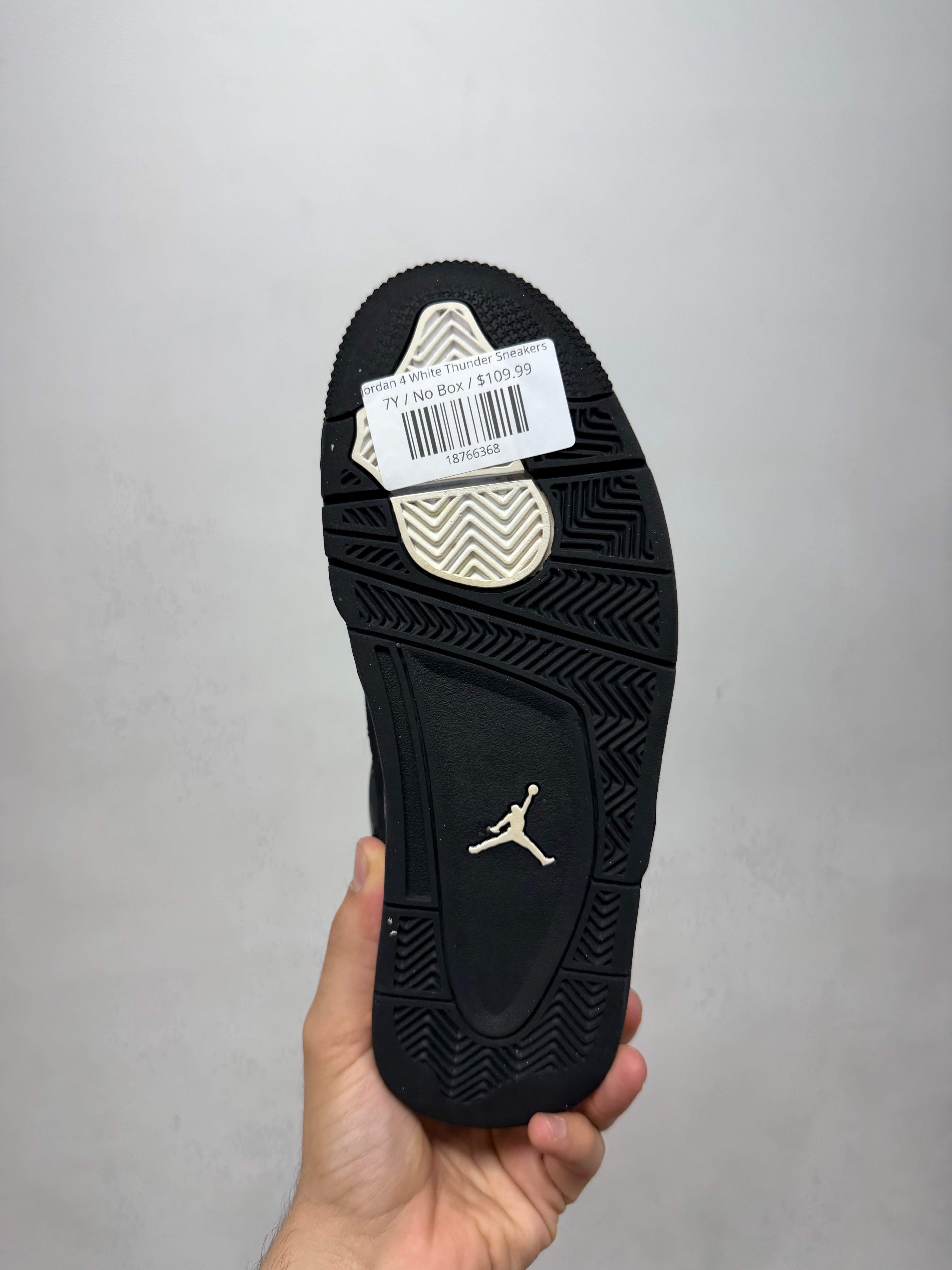 Jordan 4 White Thunder Sneakers