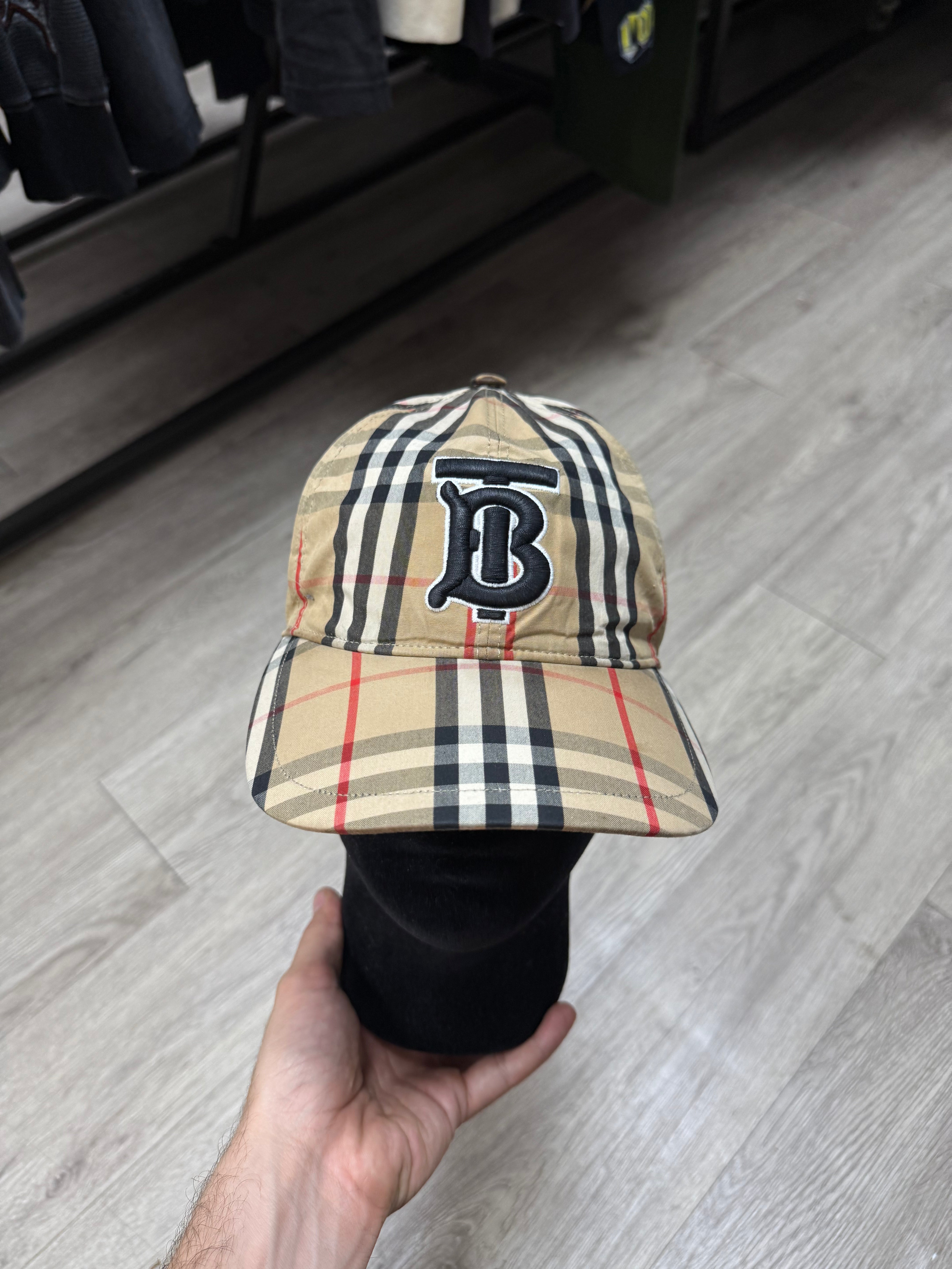 Burberry TB Logo Hat