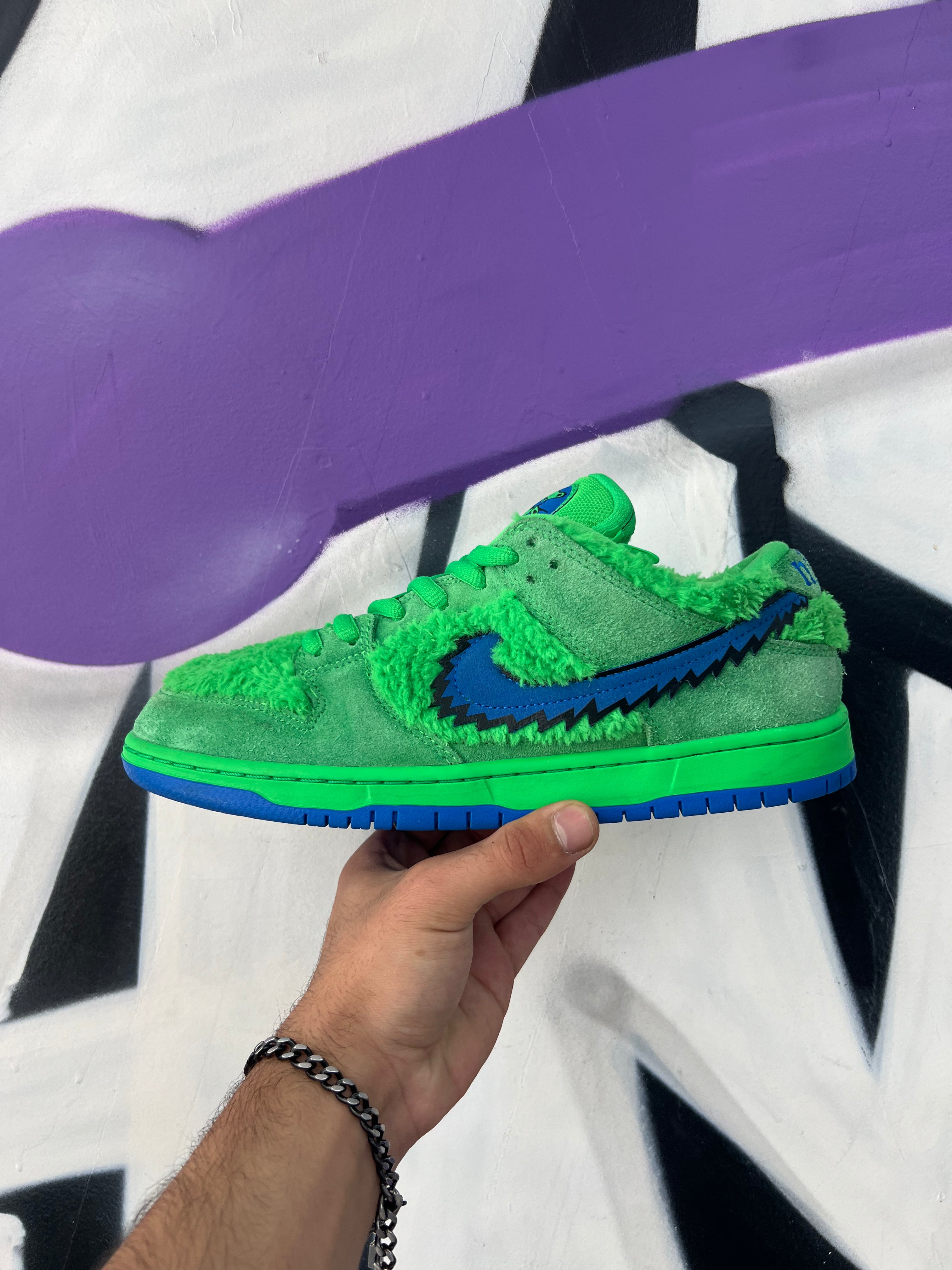 Nike SB Dunk Low Green Grateful Dead Sneakers (No Insoles)