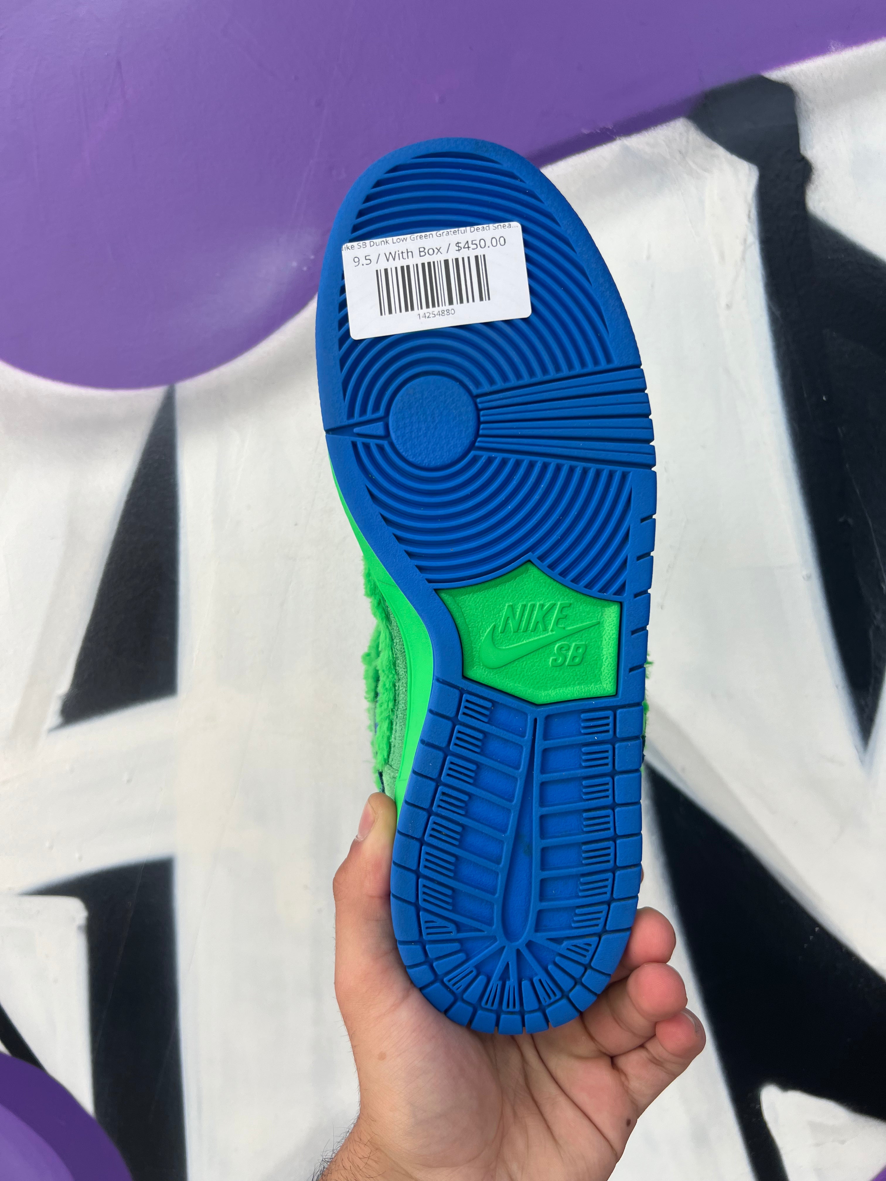 Nike SB Dunk Low Green Grateful Dead Sneakers (No Insoles)