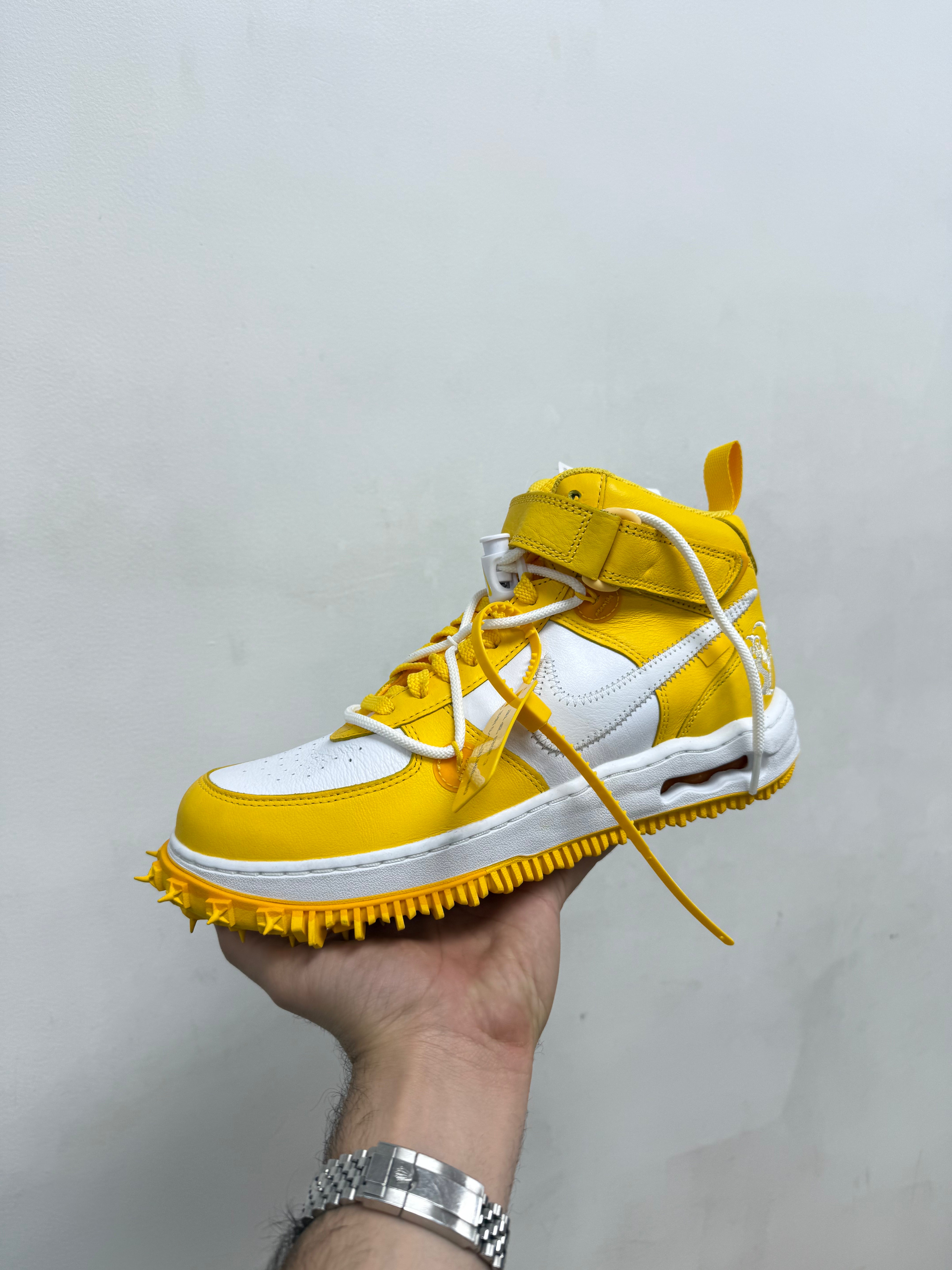 Nike Off White AF1 Mid Varsity Maize Sneakers