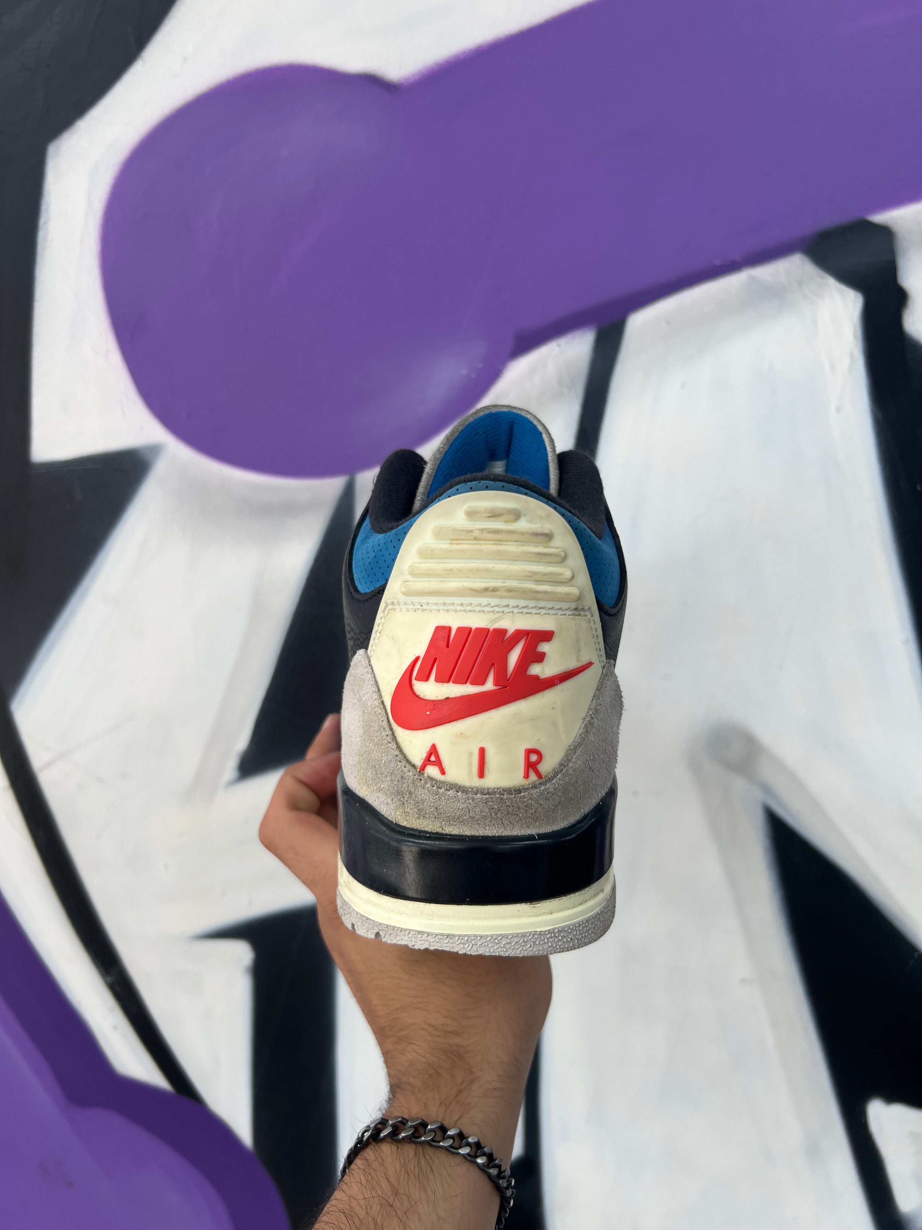 Jordan 3 Rare Air Sneakers
