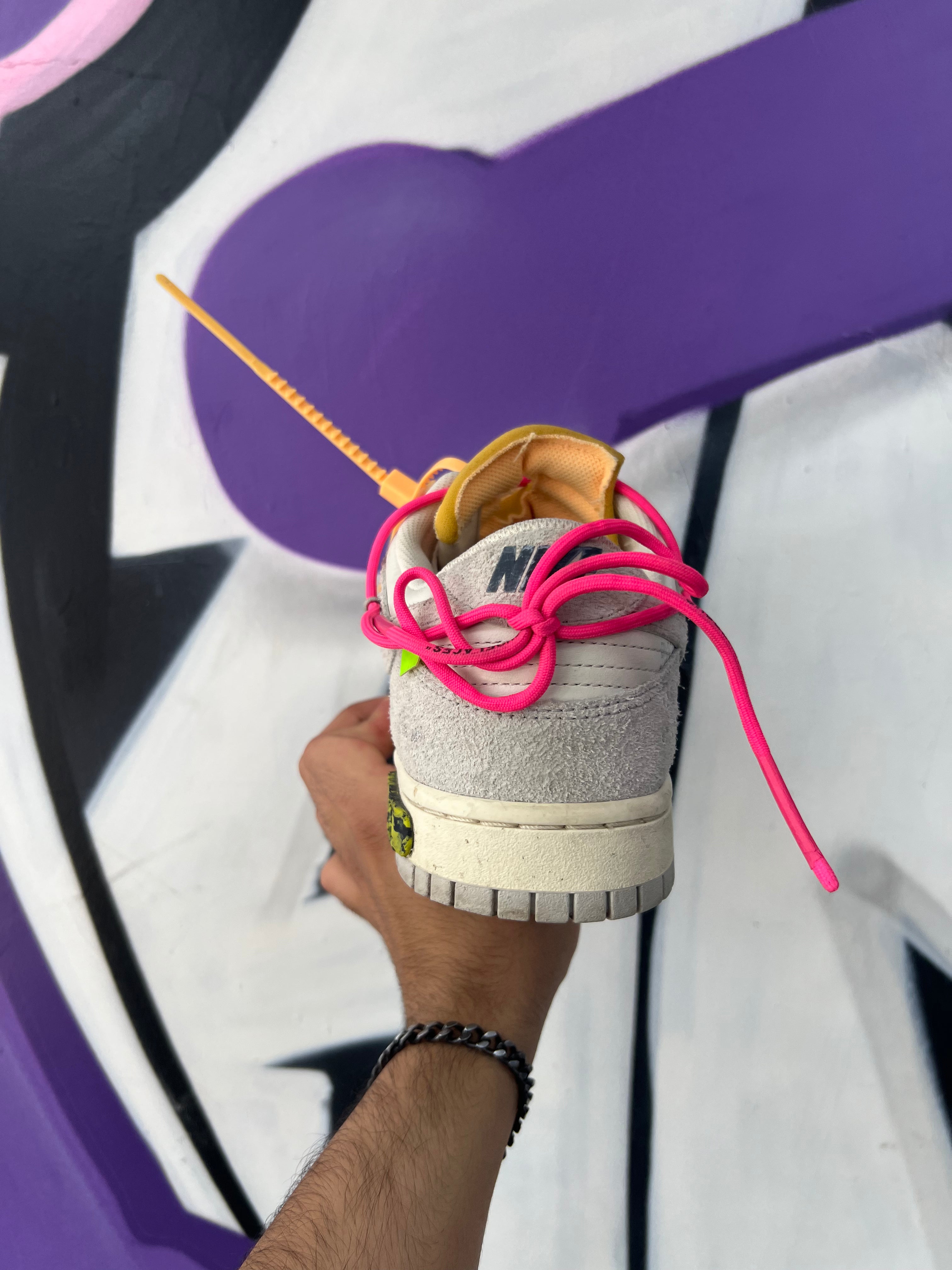Nike Off White Dunk Low Lot 17 Sneakers