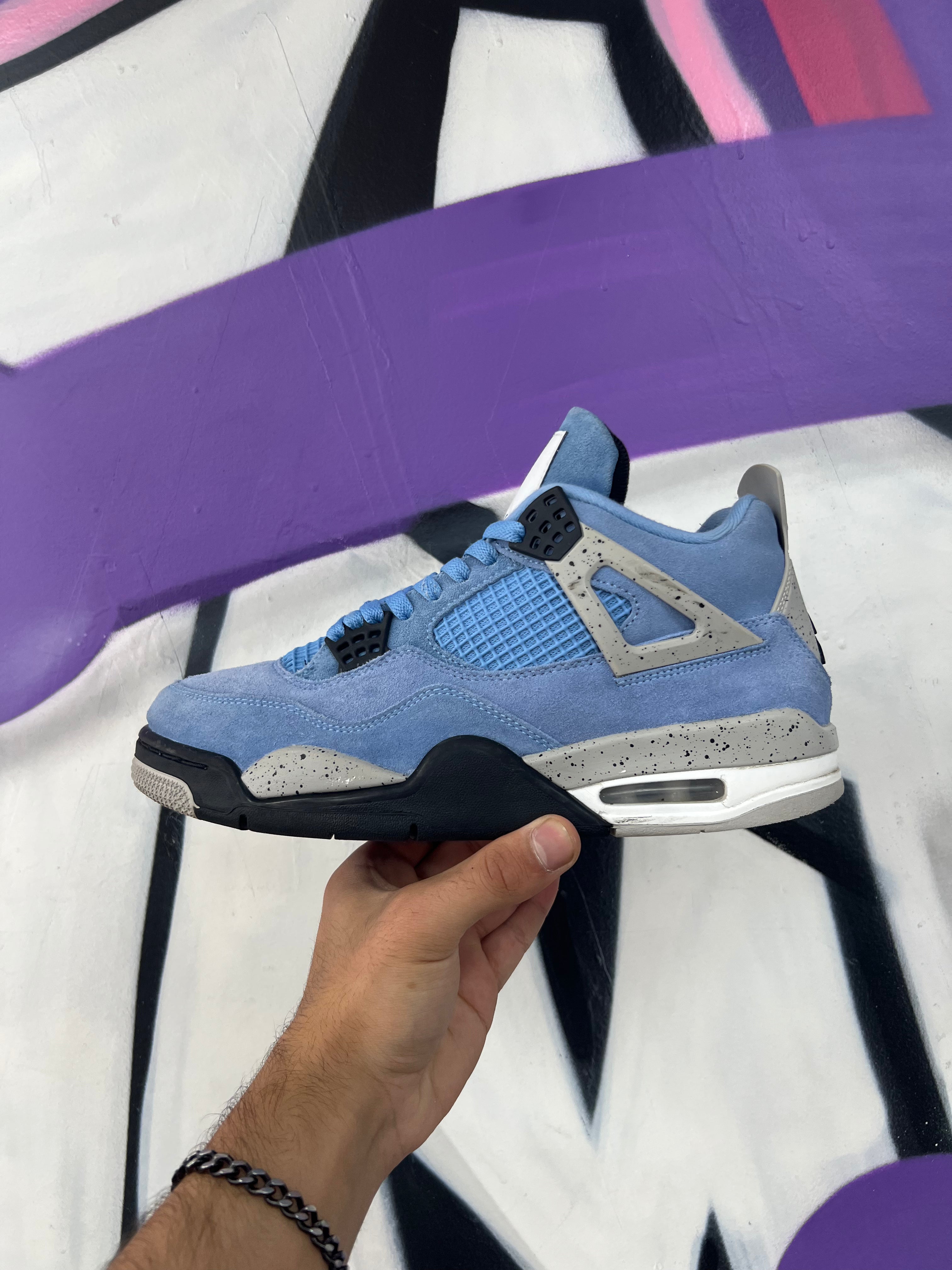 Jordan 4 University Blue Sneakers