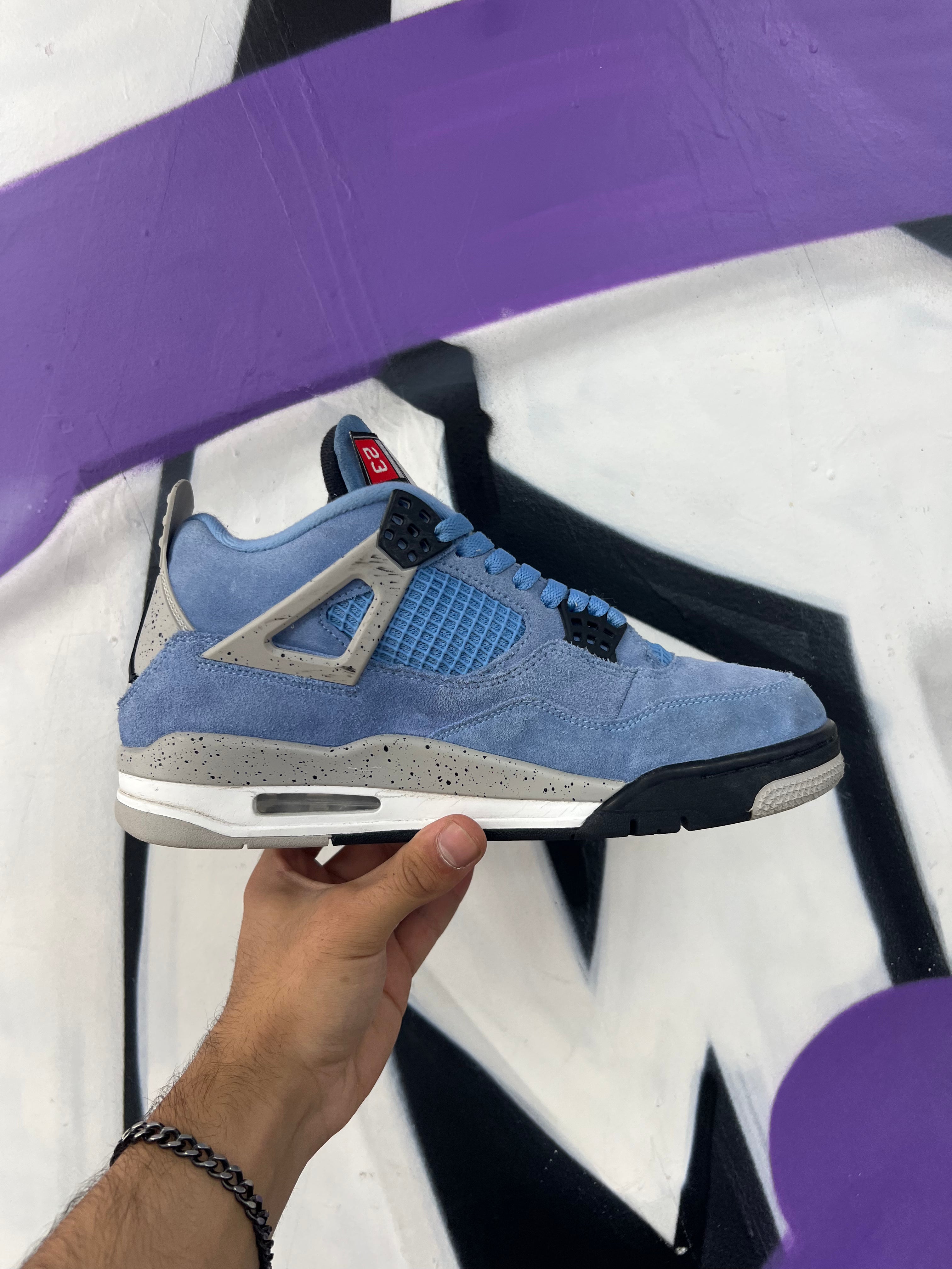 Jordan 4 University Blue Sneakers