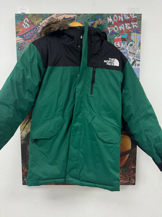 The North Face 700 Hyvent Jacket Green Fur New Small No Tags