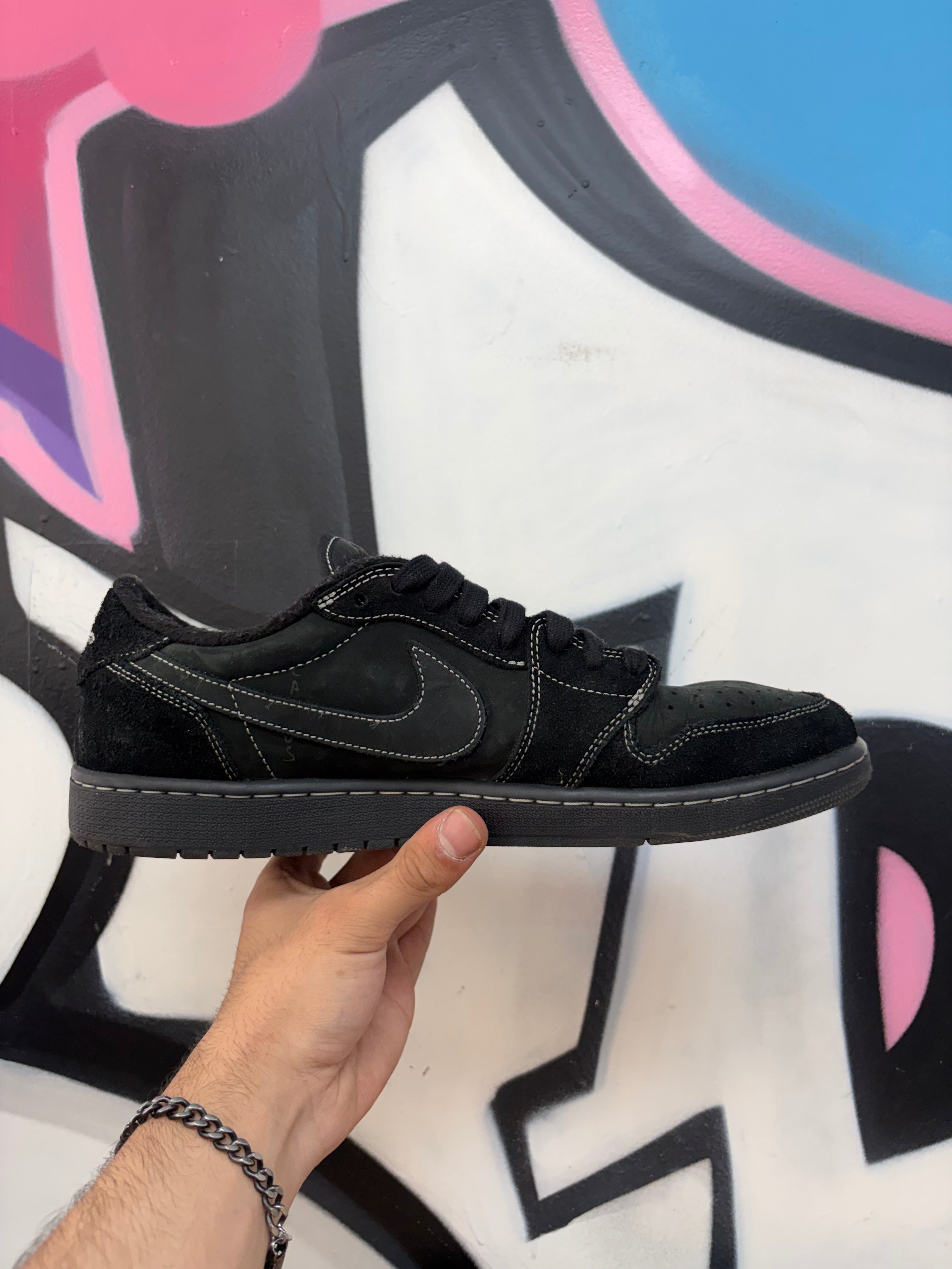 Jordan 1 Low Travis Scott Phantom Sneakers